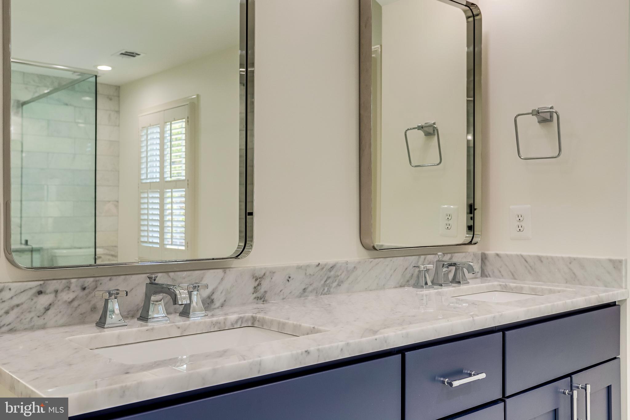 PINEY RUN MEADOW - Residential