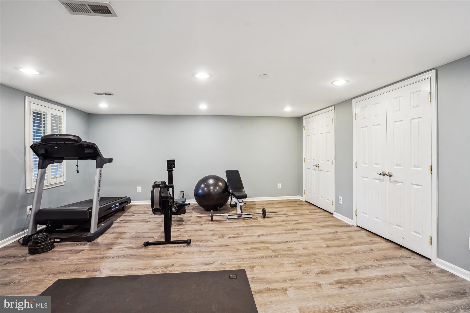 PINEY RUN MEADOW - Residential