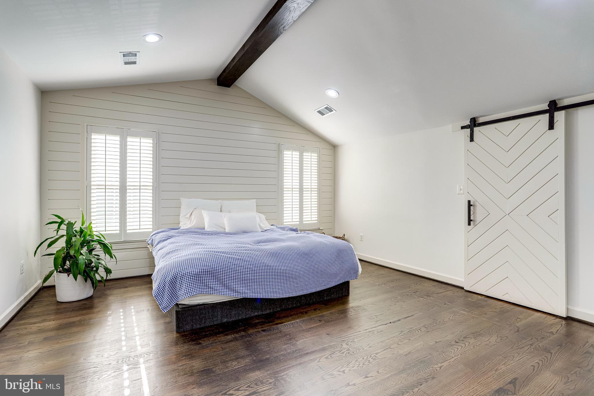 PINEY RUN MEADOW - Residential