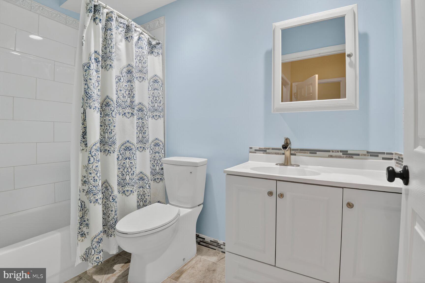 ETON SQUARE - Residential