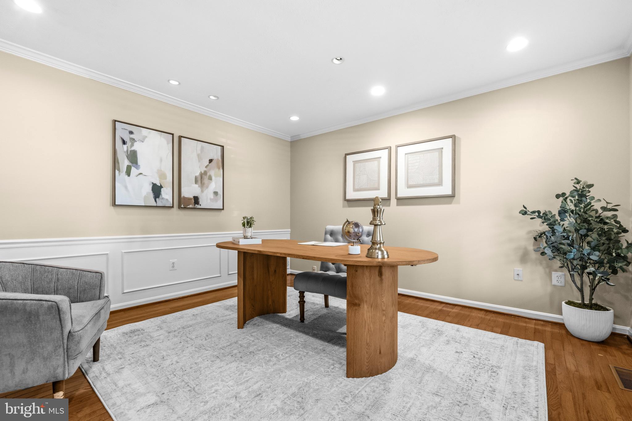 GLENWOOD MANOR - Residential