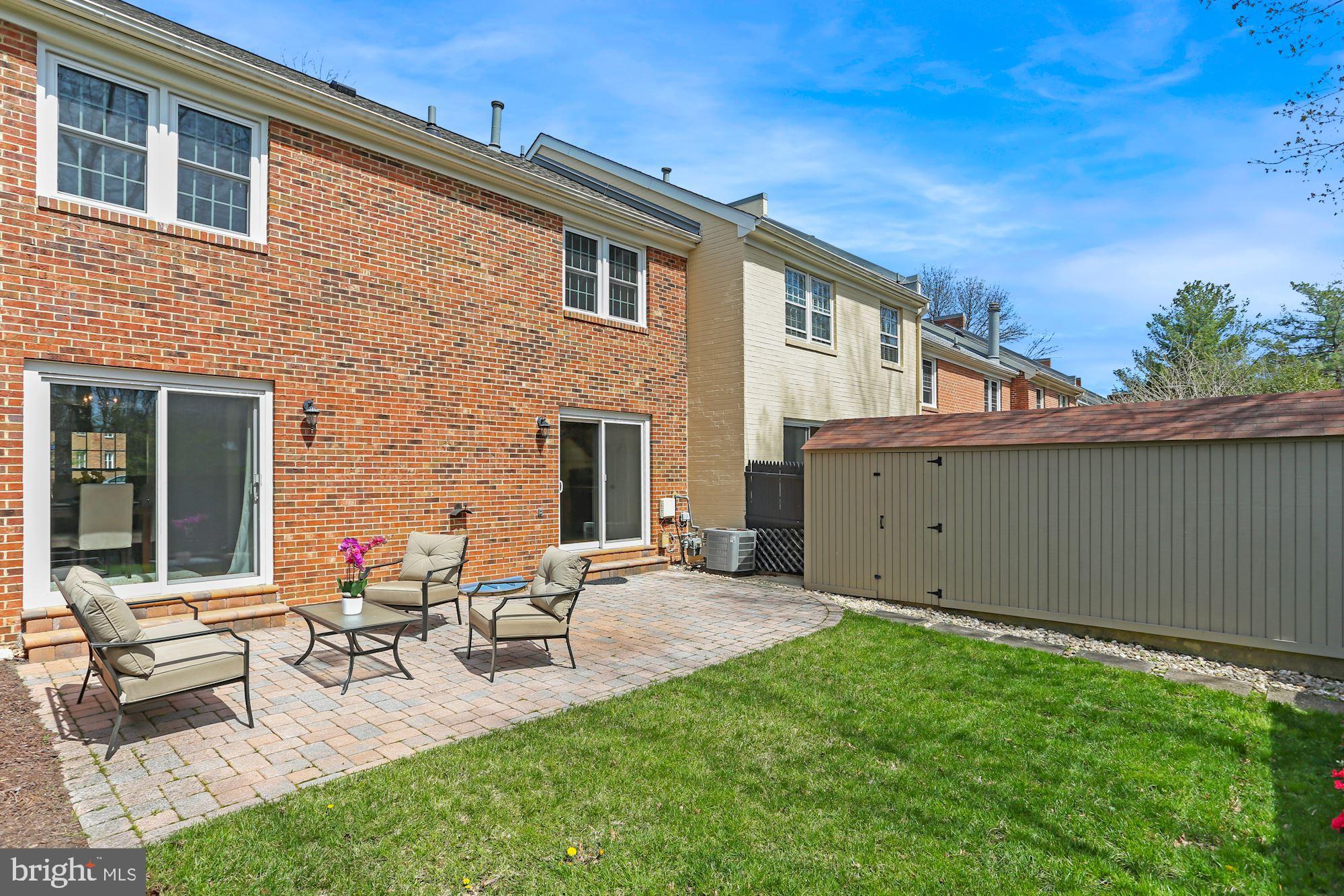 CHARLESTOWN - Residential