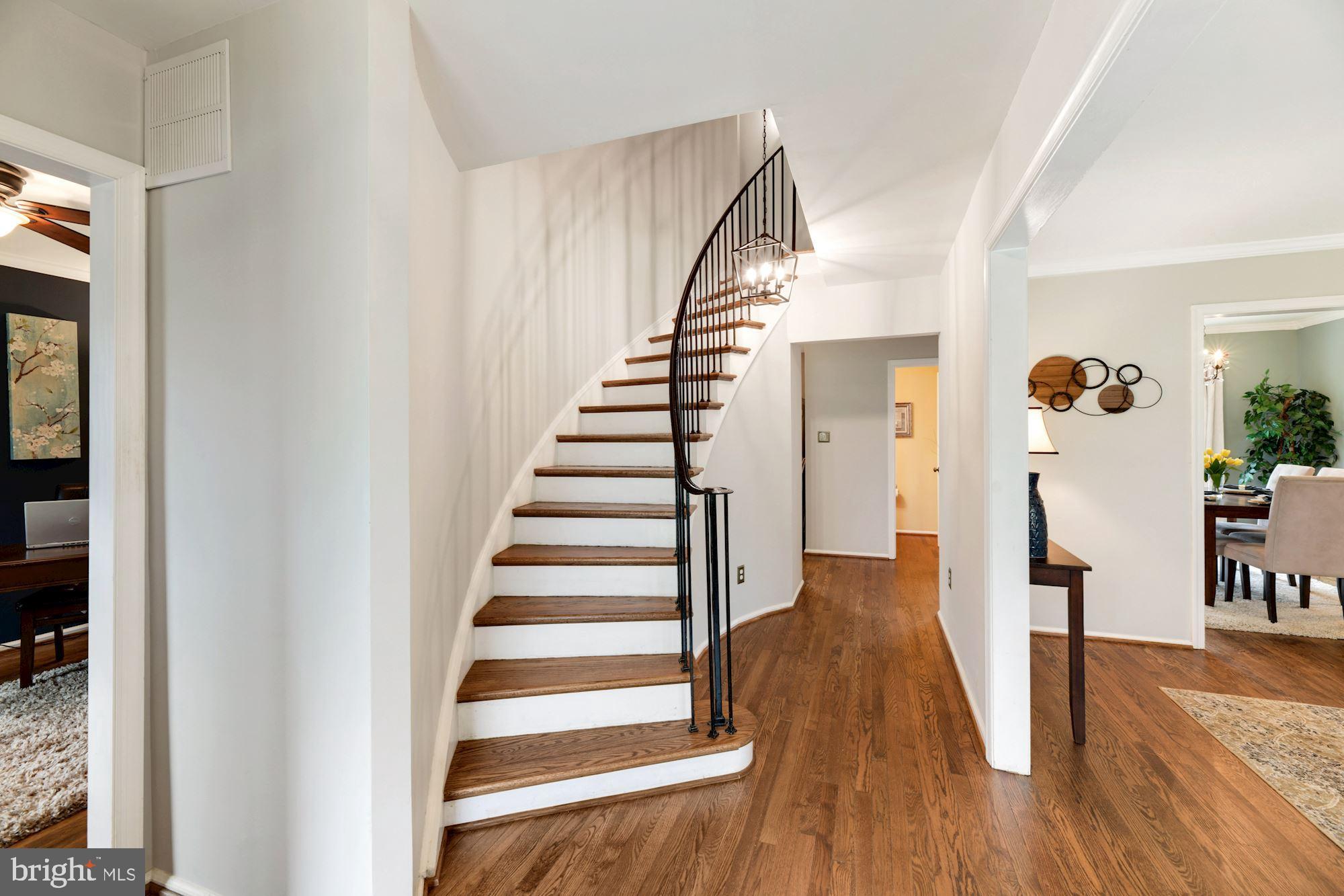 CHARLESTOWN - Residential