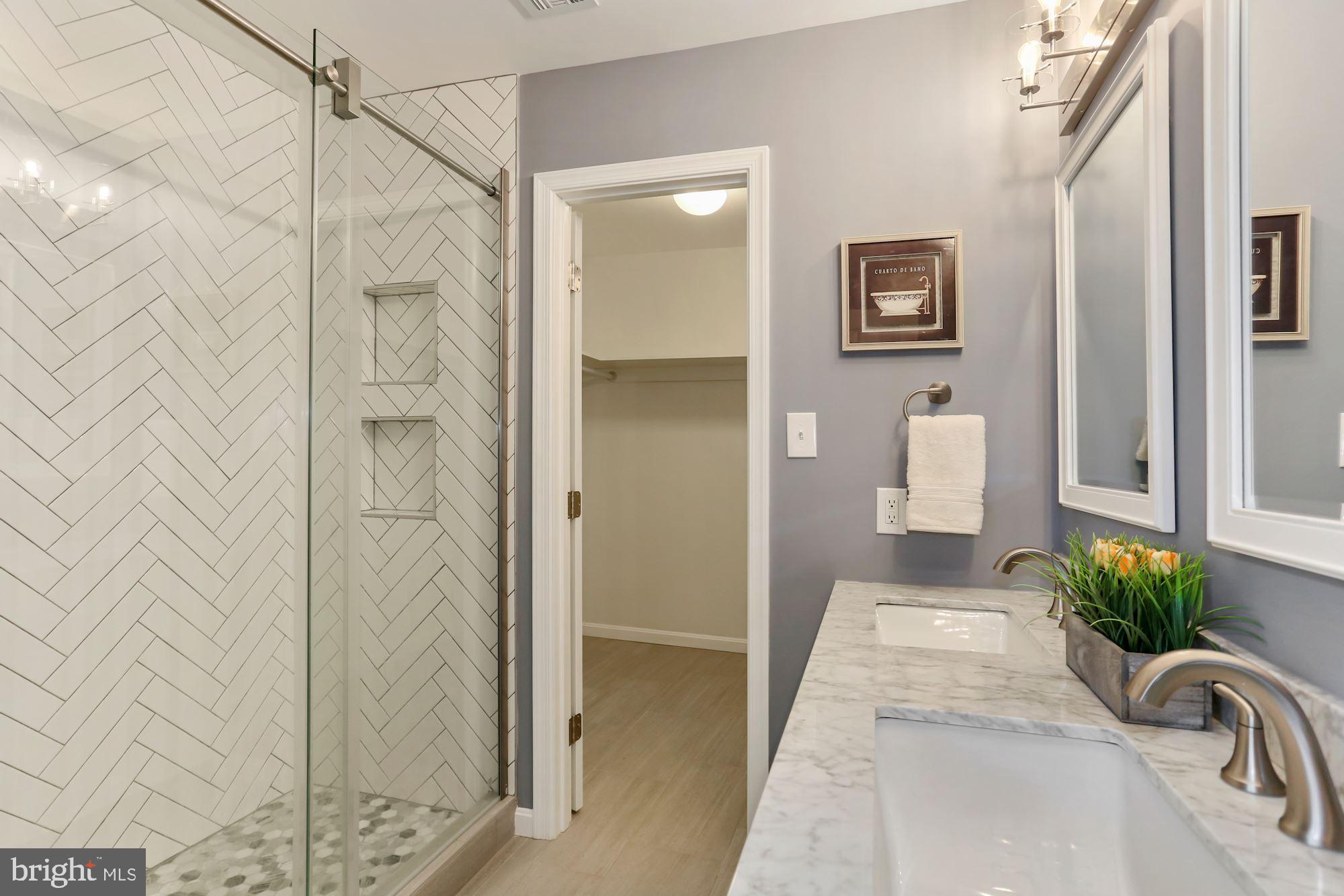 CHARLESTOWN - Residential