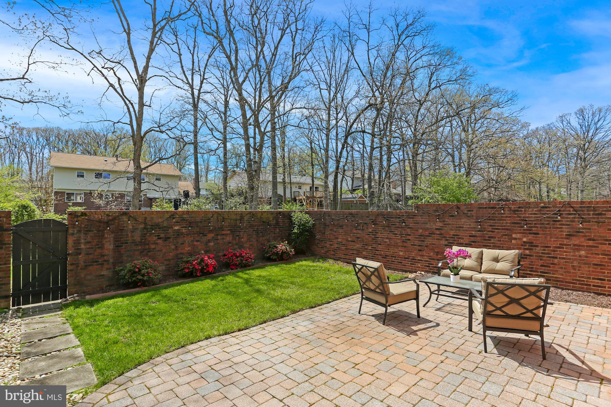 CHARLESTOWN - Residential