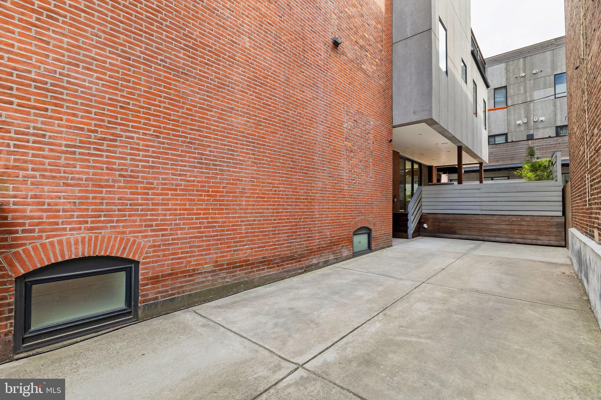 GRADUATE HOSPITAL - Residential