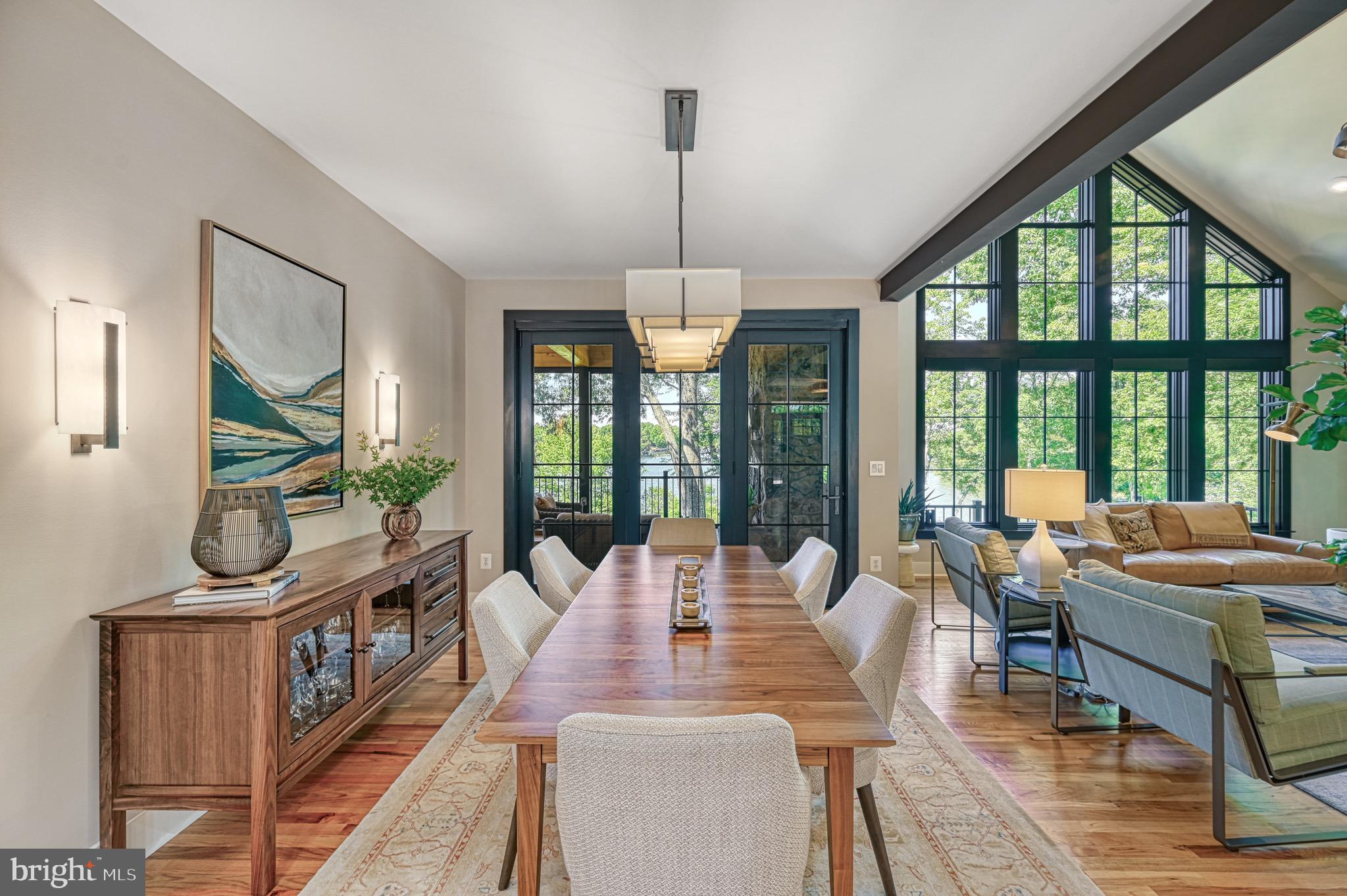 SARA SCOTT ESTATE - Residential