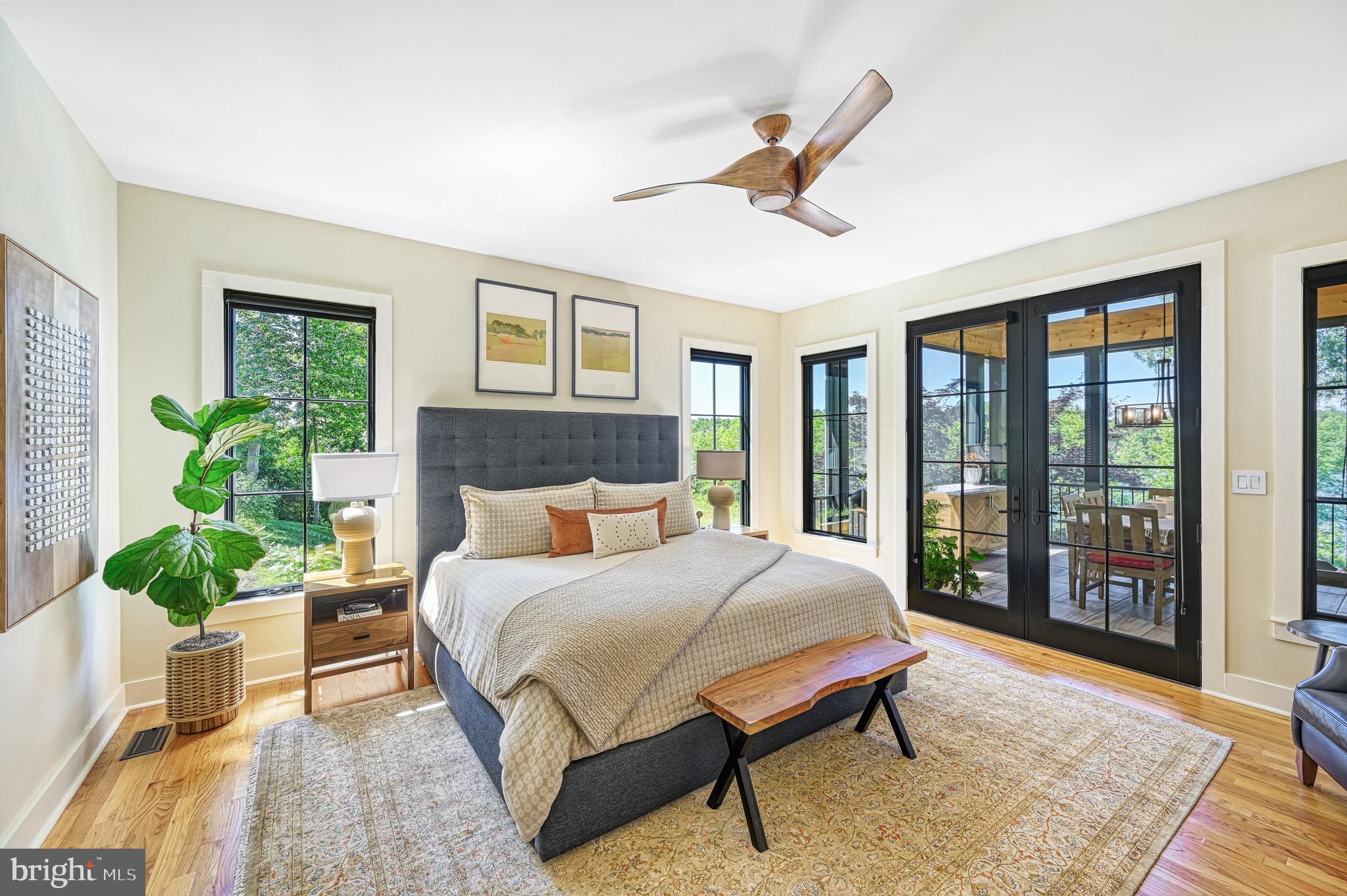 SARA SCOTT ESTATE - Residential