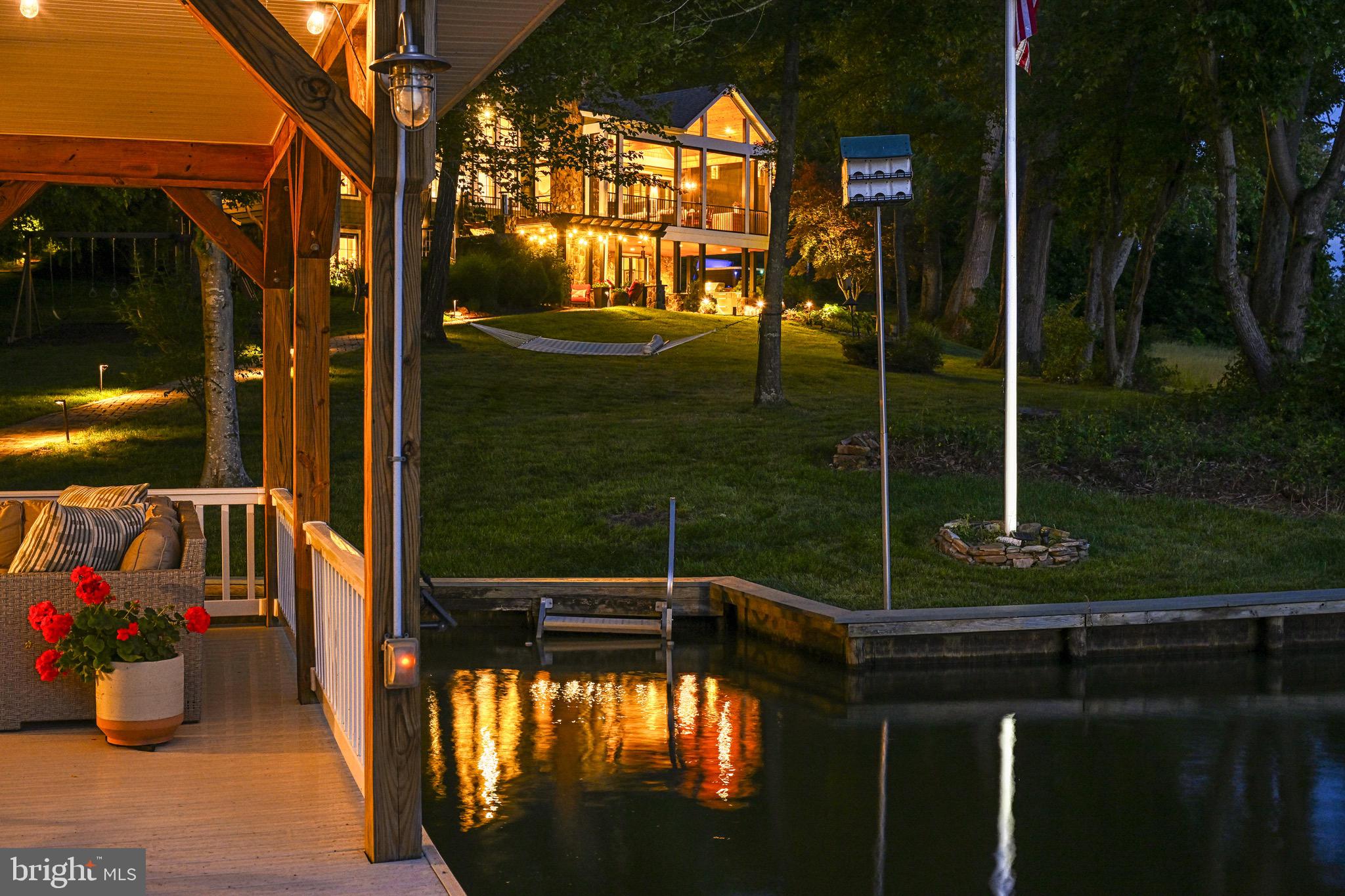 SARA SCOTT ESTATE - Residential