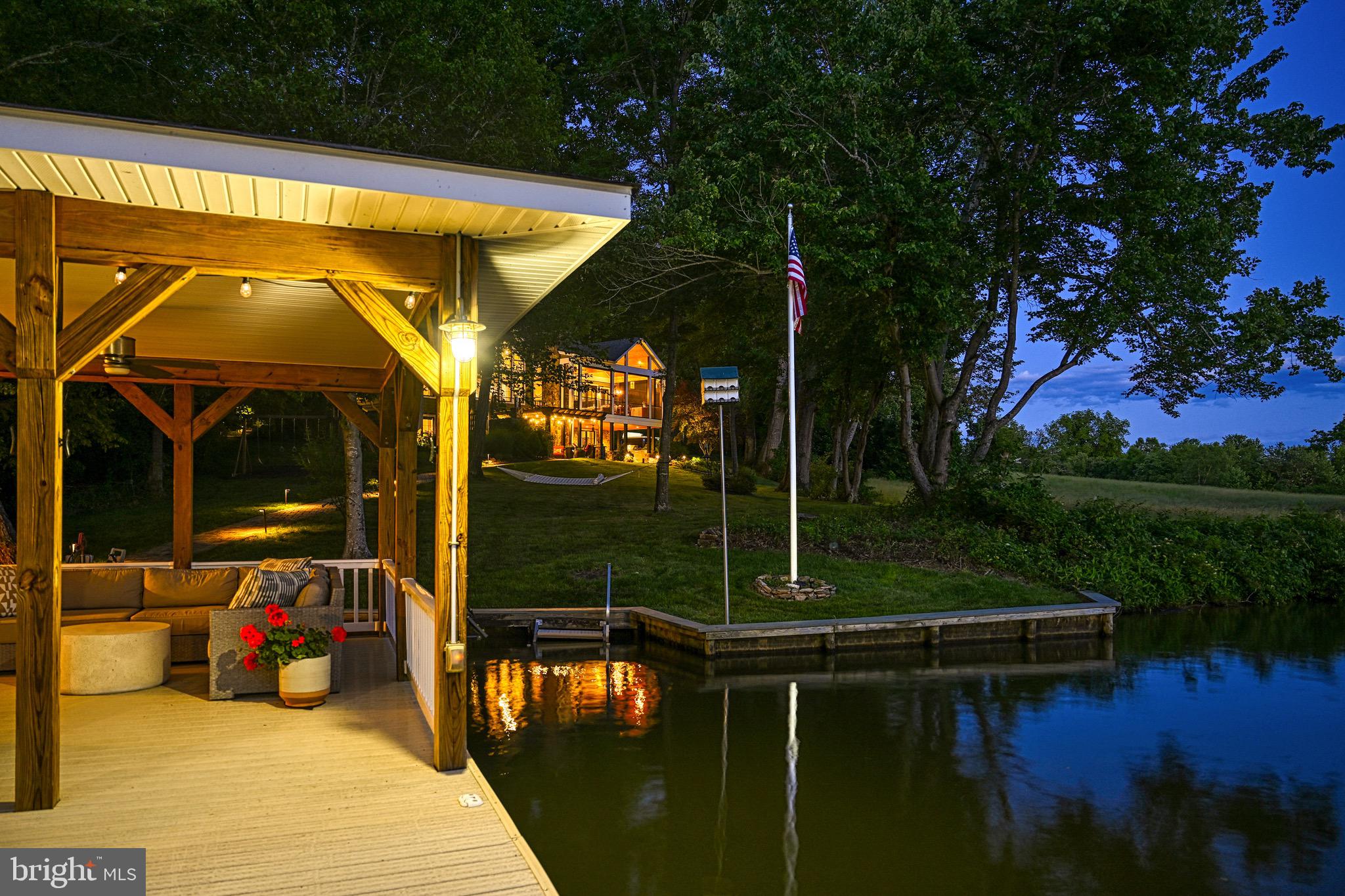 SARA SCOTT ESTATE - Residential