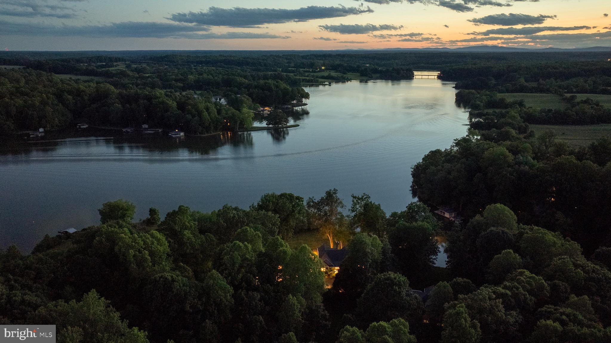 SARA SCOTT ESTATE - Residential