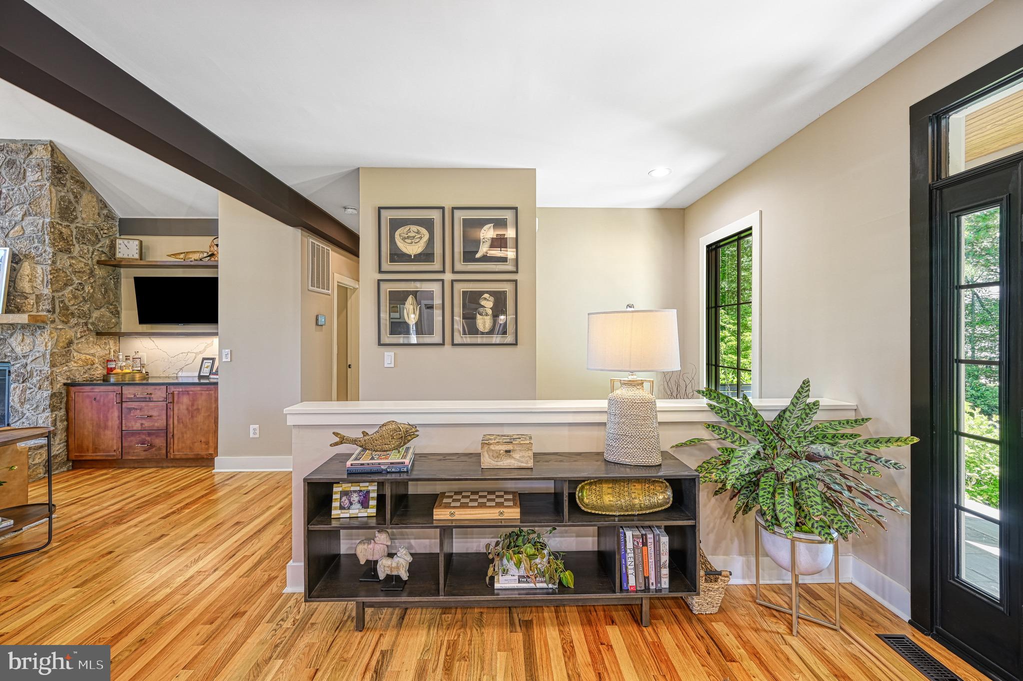 SARA SCOTT ESTATE - Residential