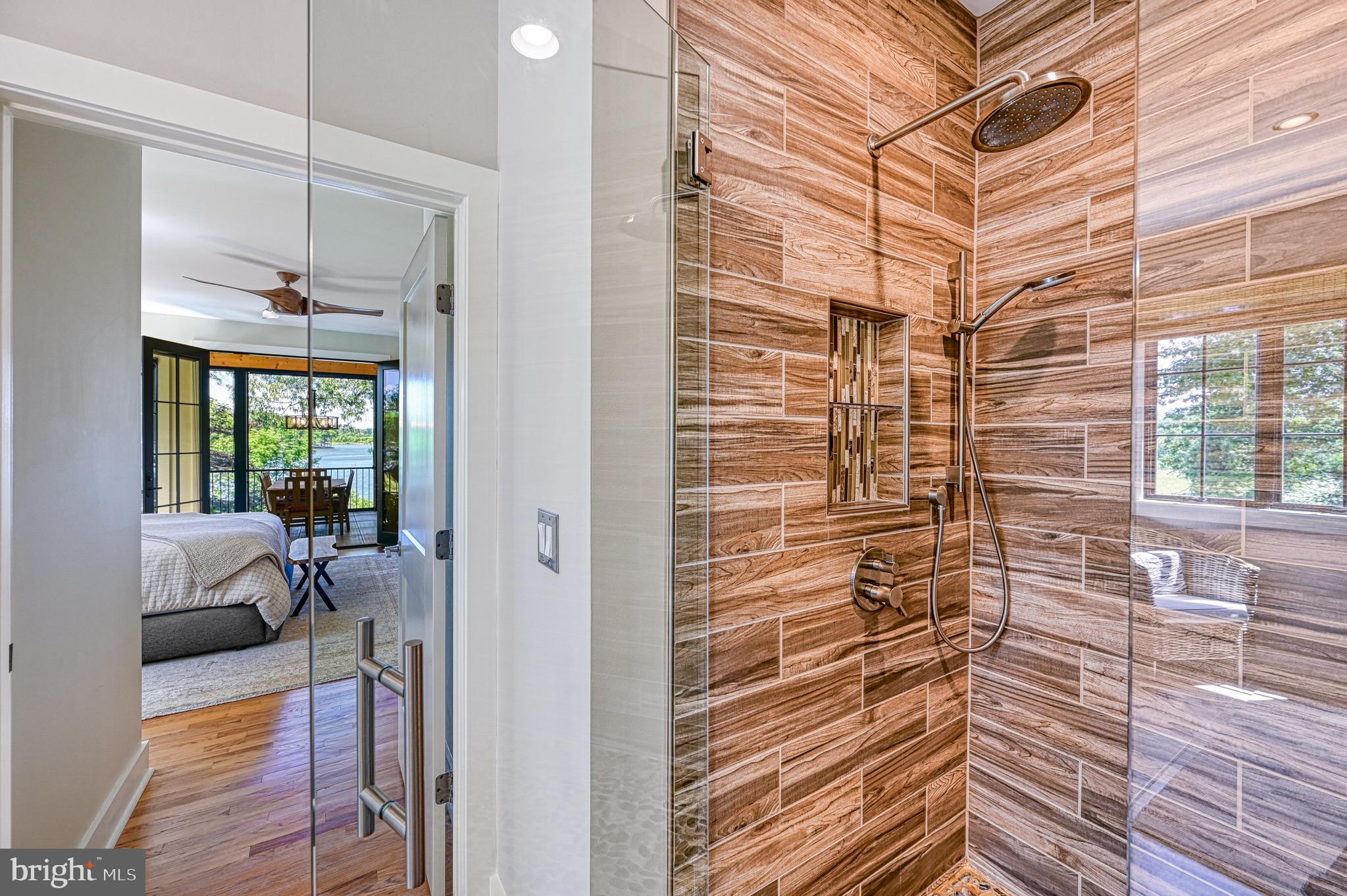 SARA SCOTT ESTATE - Residential