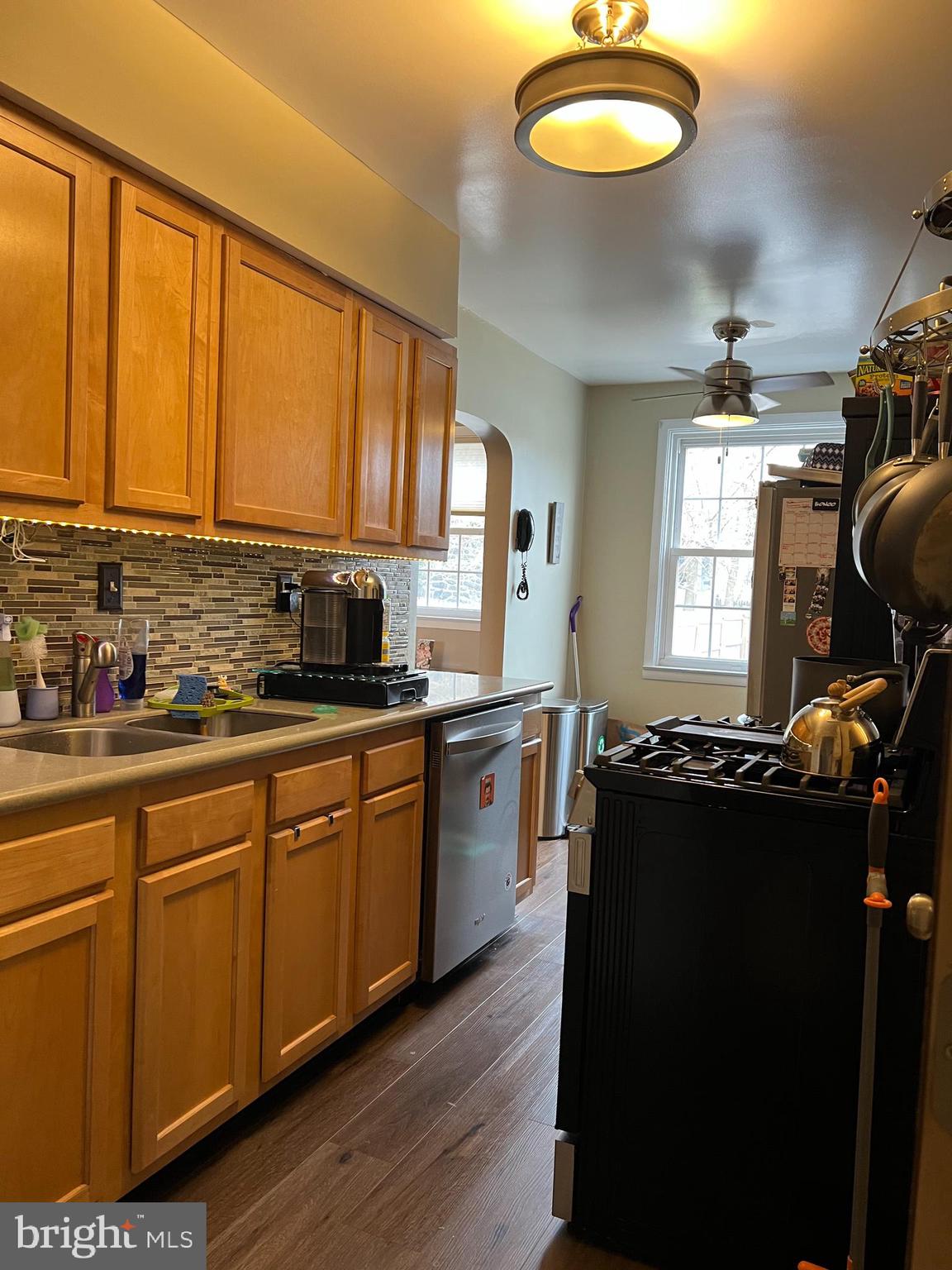 ROXBOROUGH - Residential