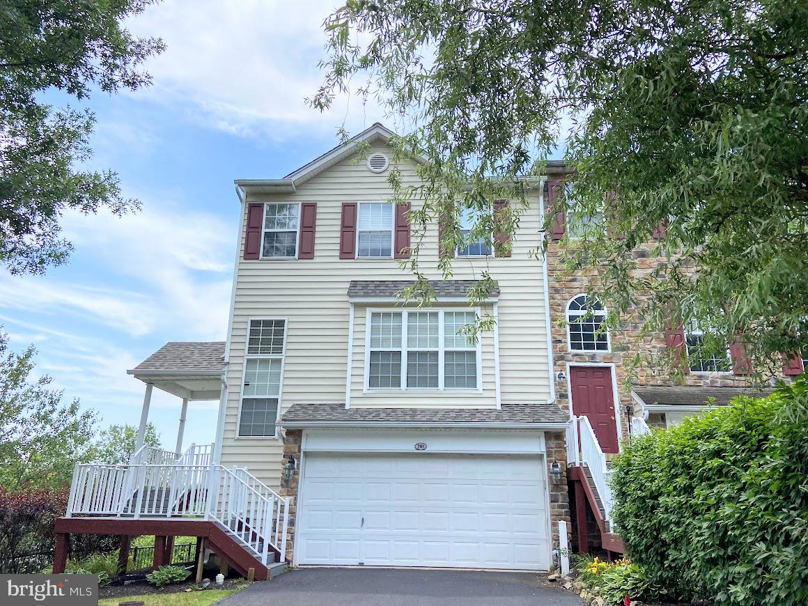 Walk distance to Great Valley High/Middle Schools; 2 minutes to PA turnpike 76 GV entry/exit, 15 minutes to King of Prussia, Exton, or West Chester, 30 minutes to Center City Philly. Very convenient to 76, 202 and R5 train. This former Model Home At Charlestown Oaks W/2 Car Garage--Fresh painted, loaded W/Upgrades!!! Gourmet Kitchen W/Jennair Range, Wall Oven, Microwave, Corian Counter tops, Upgraded Maple Cabinets. Hardwood Throughout, Gas Fireplace In 2 Story Family Room, 2nd Powder Room In Walkout Finished Basement. Upgraded Tile, Vanities And Vanity Tops In Full Baths. Great View From 12x16 Rear Trex Deck!