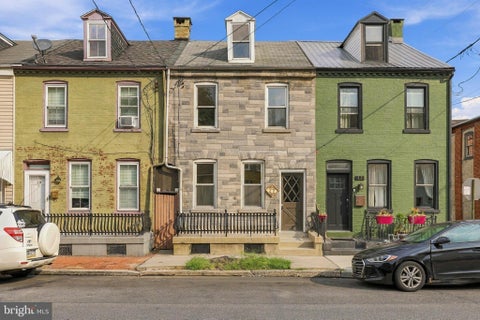 Photo of 27 W New Street, LANCASTER, PA 17603 (MLS # PALA2095734)