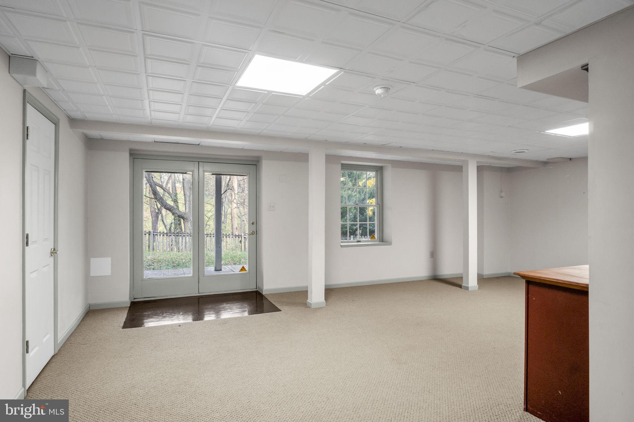 BOWMANS HILL - Residential