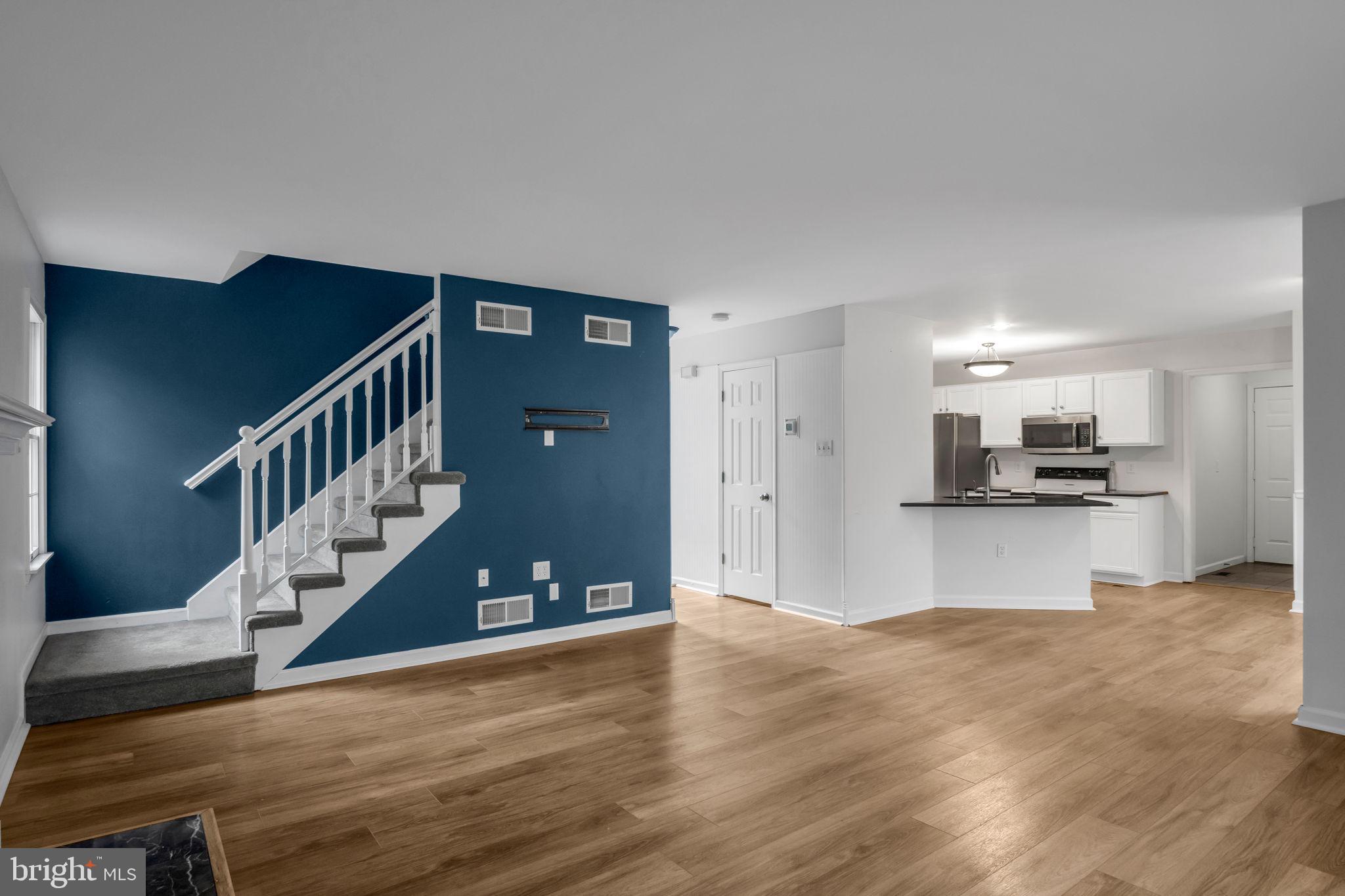 BOWMANS HILL - Residential