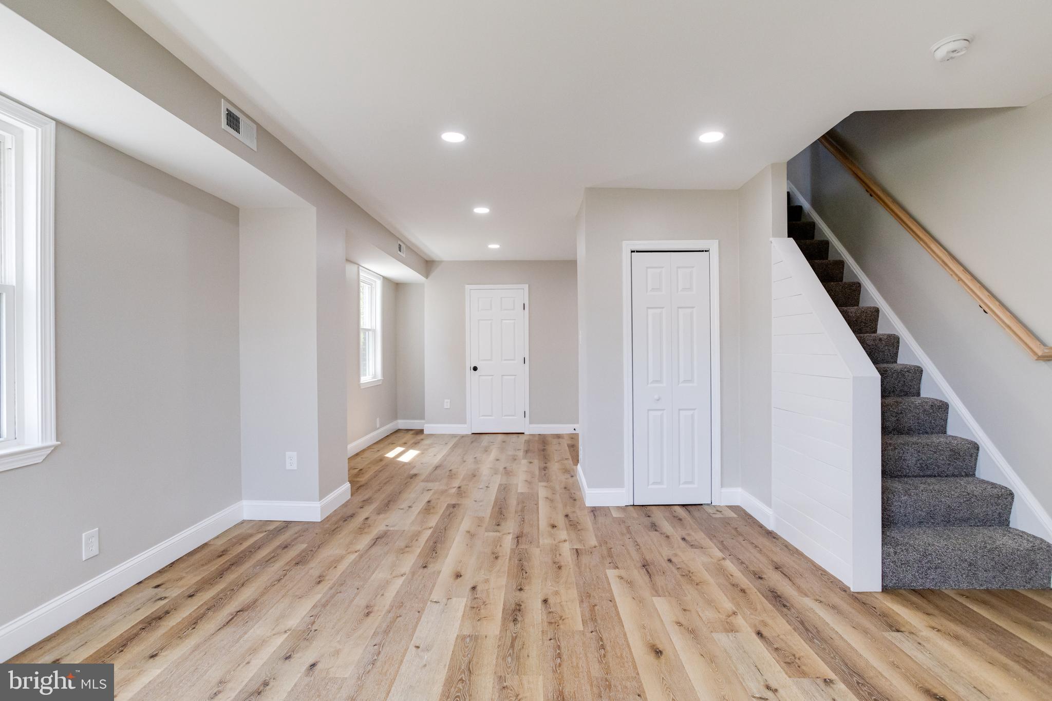 BROOKLYN PARK - Residential