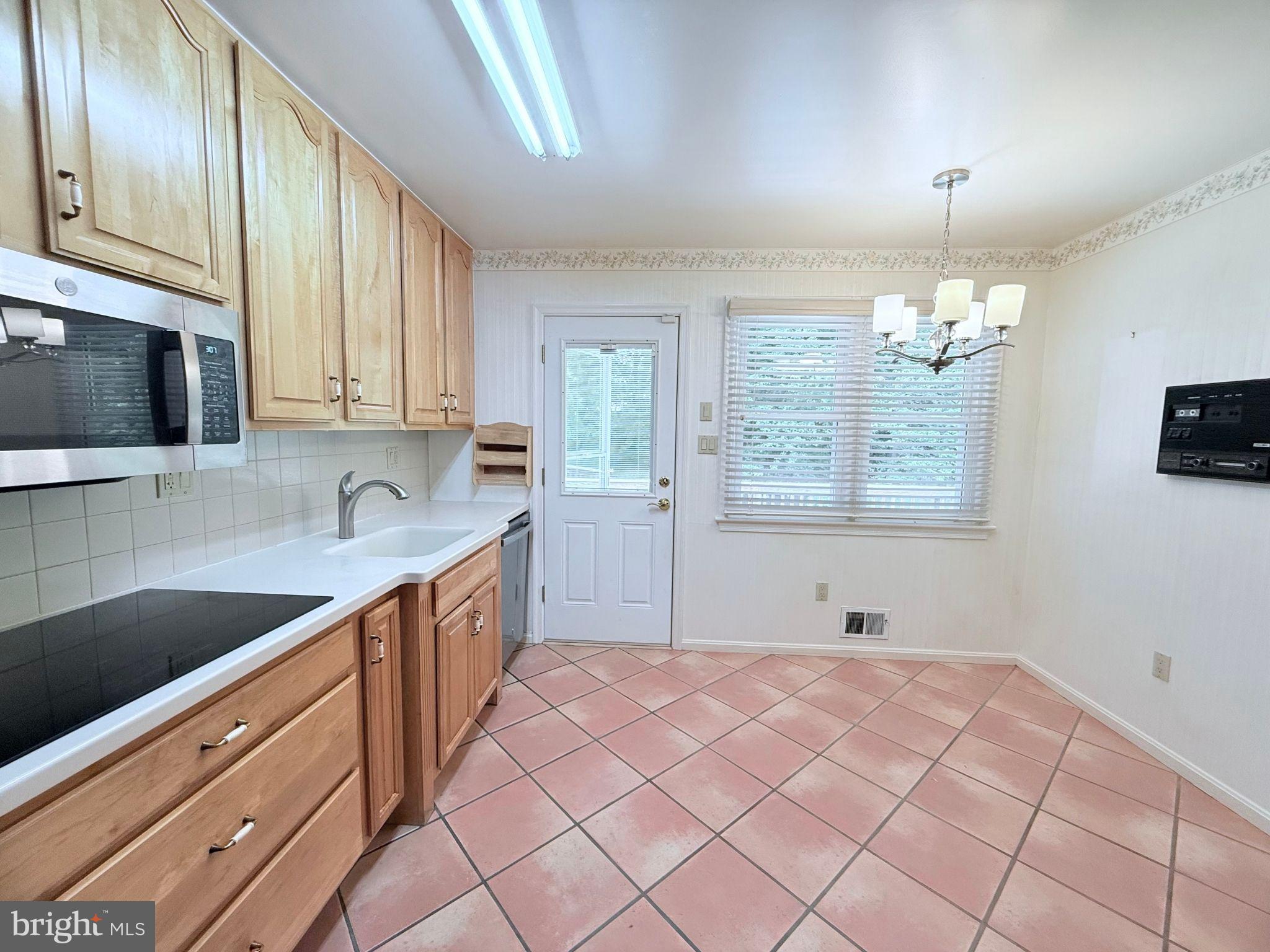 STONECREST - Residential