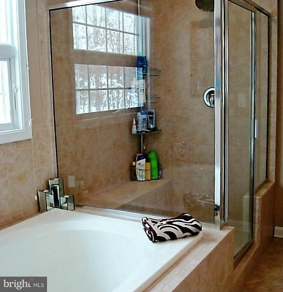 SYCAMORE HOLLOW OF WLDWD - Residential