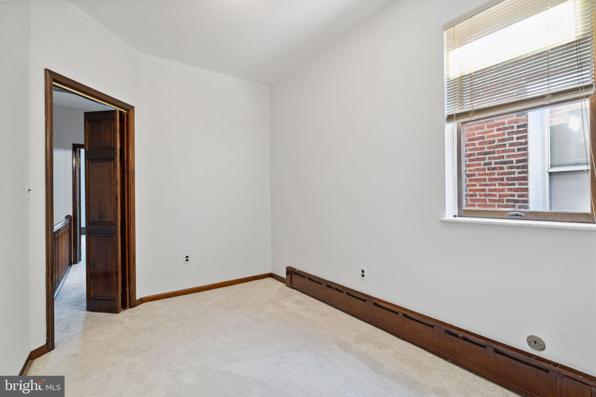 GIRARD ESTATES - Residential