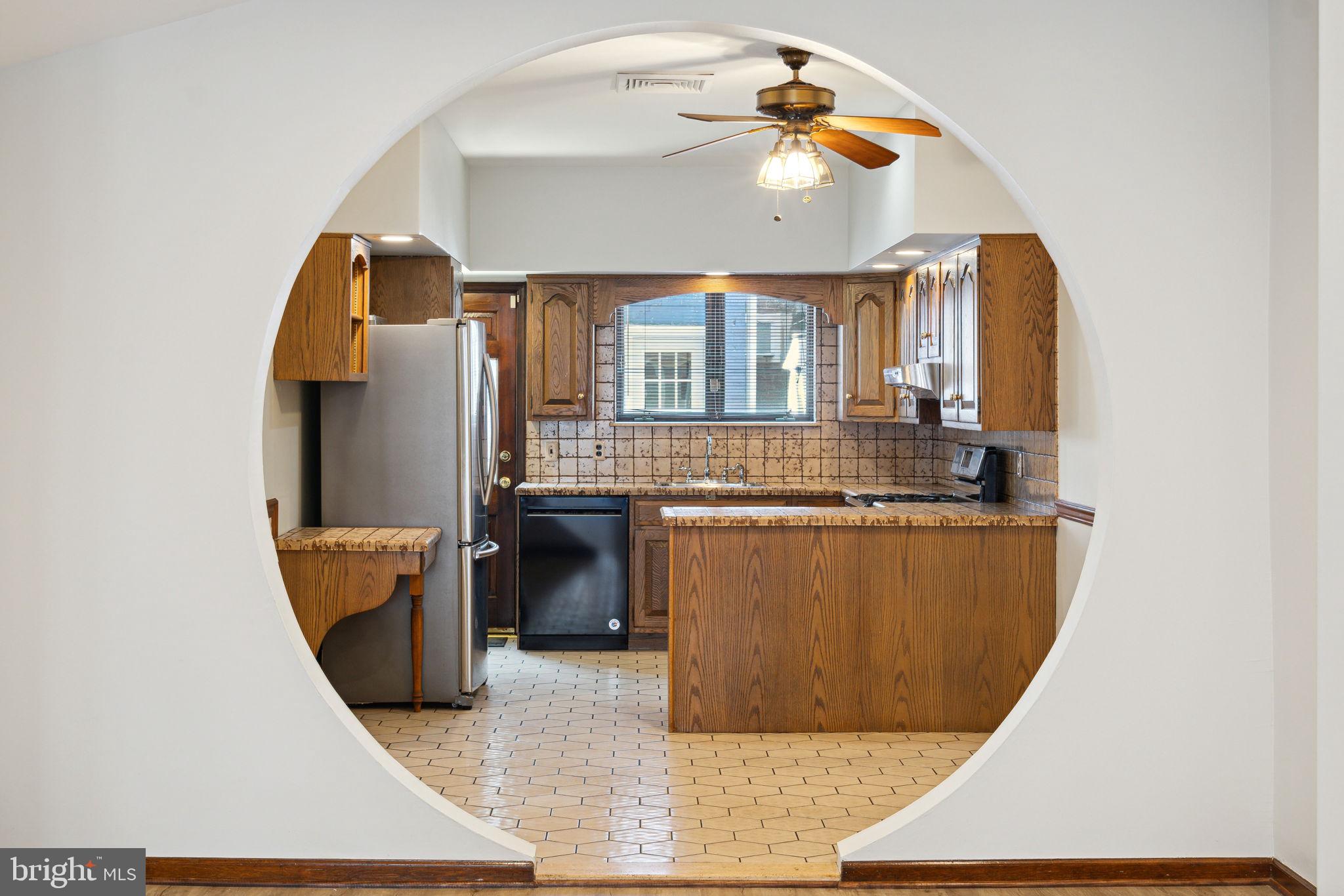 GIRARD ESTATES - Residential