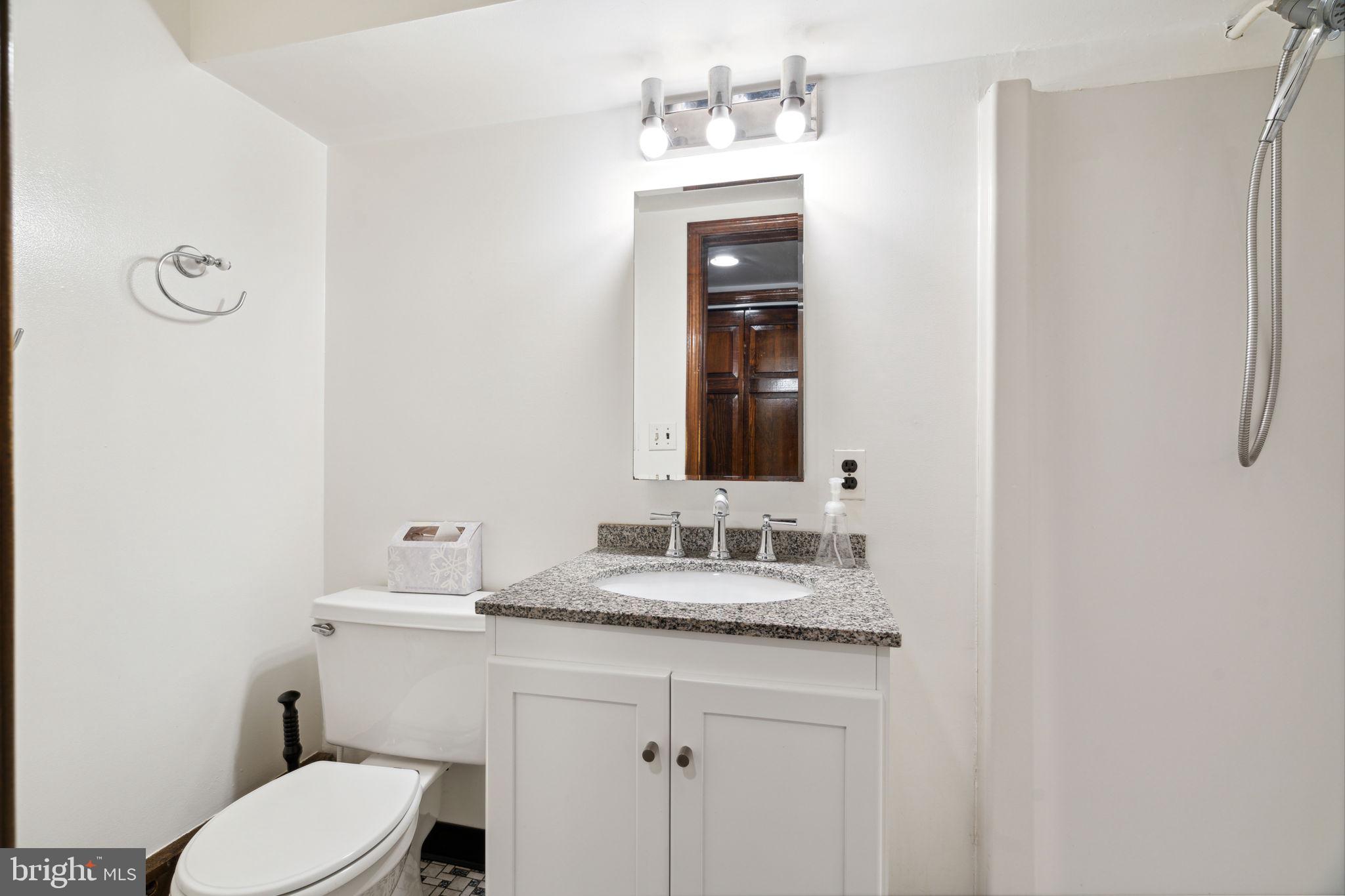 GIRARD ESTATES - Residential