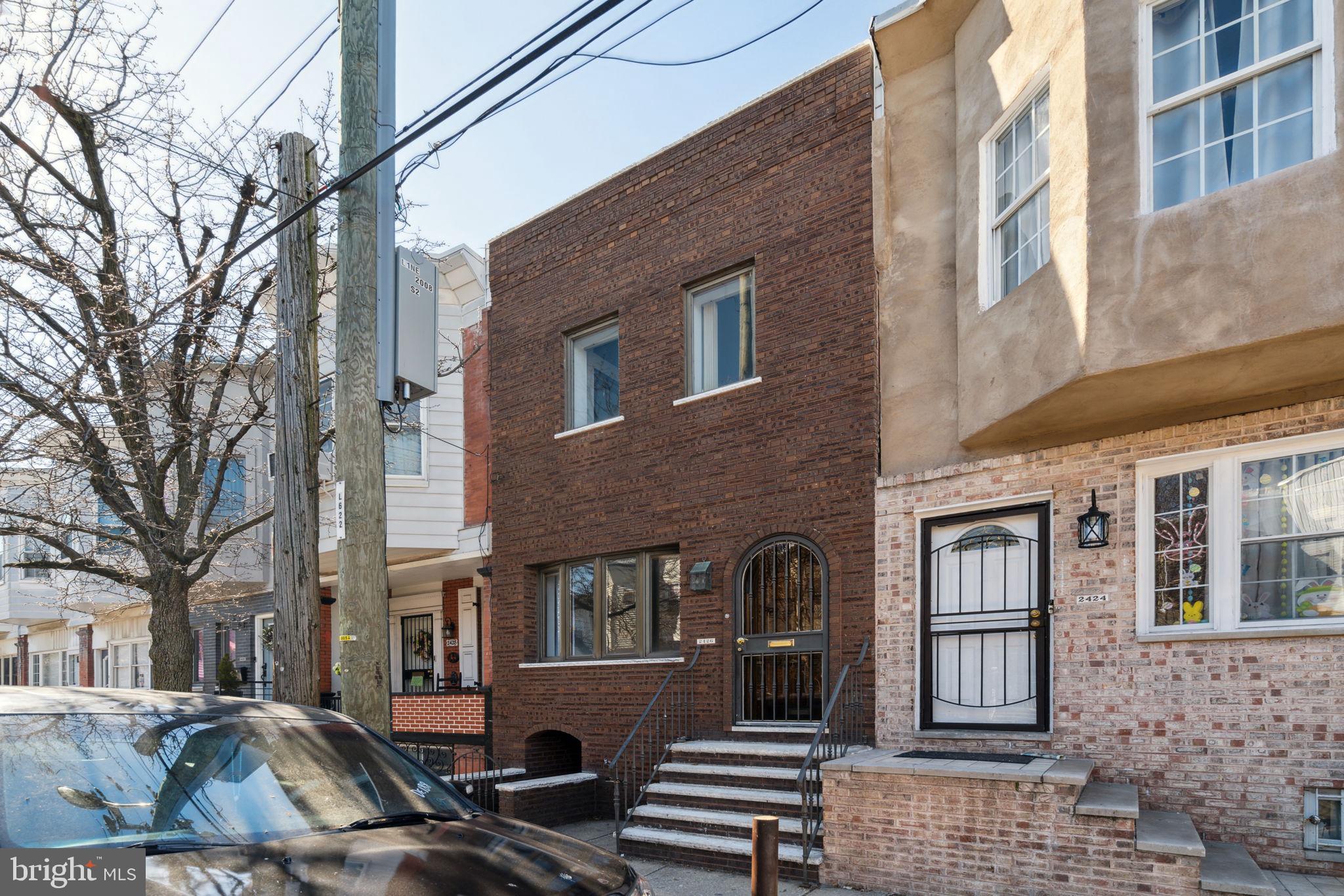 GIRARD ESTATES - Residential