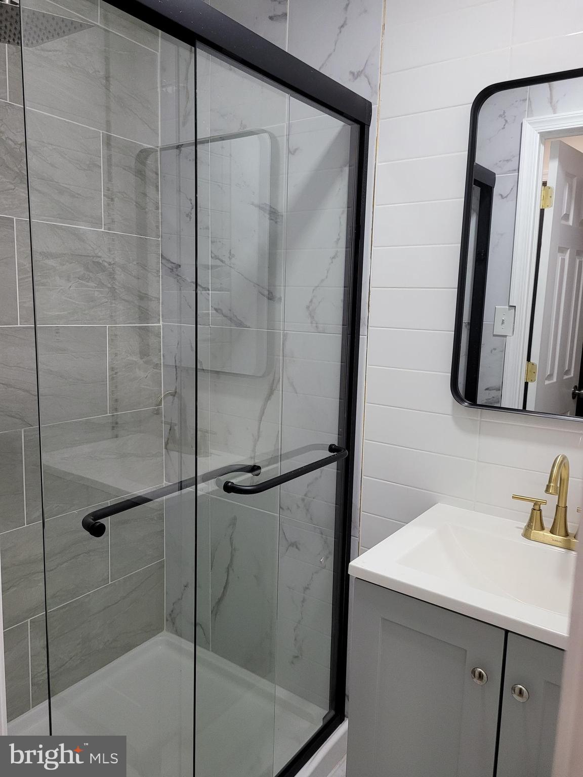 PHILADELPHIA - Residential