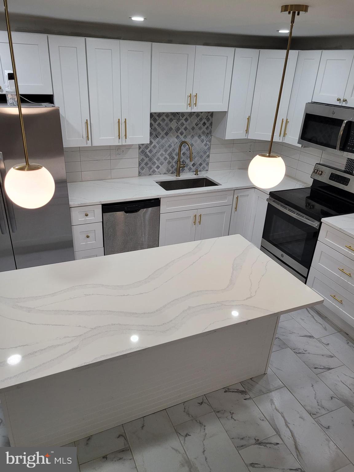 PHILADELPHIA - Residential