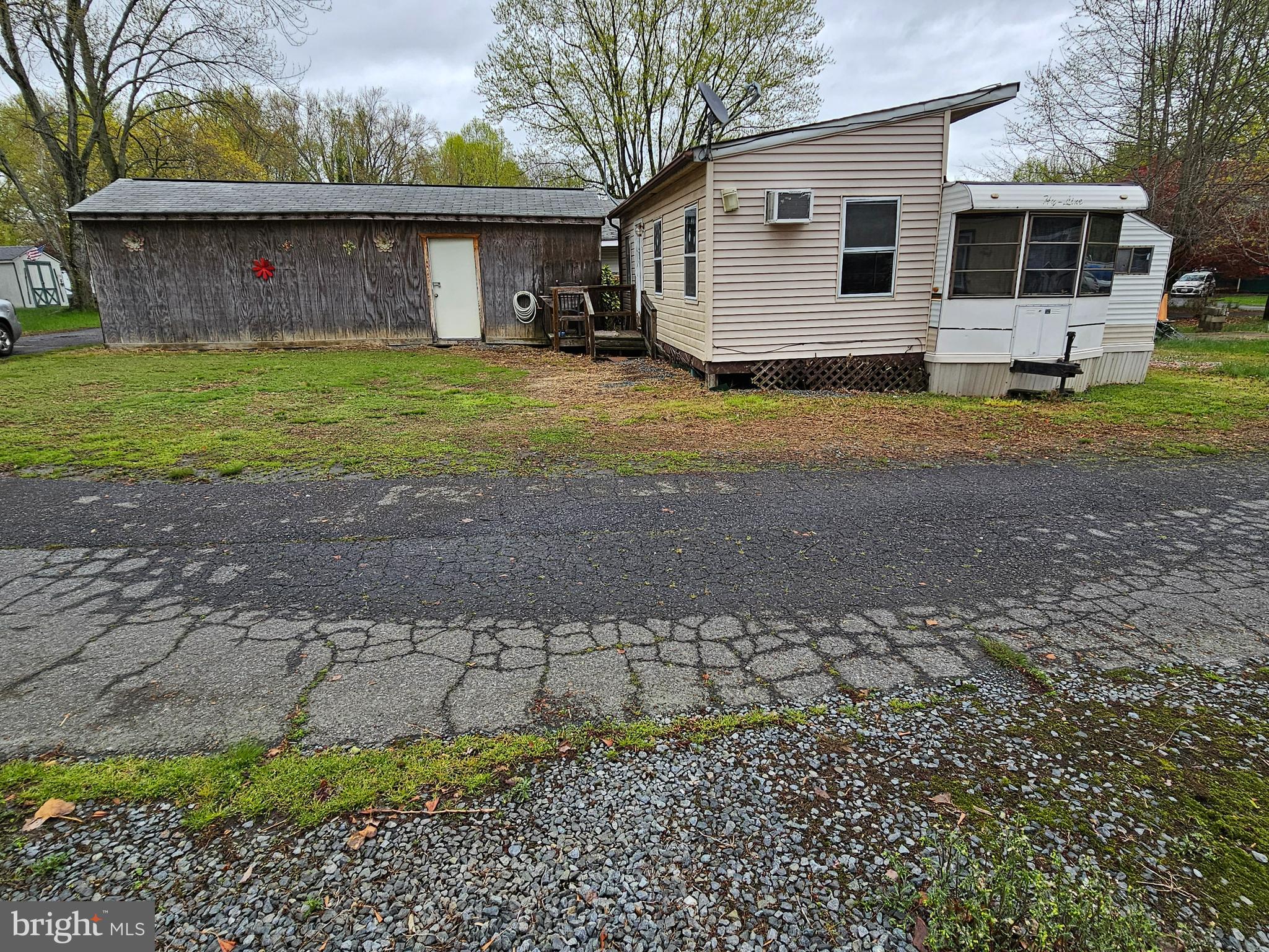 INDIAN ACRES - Residential