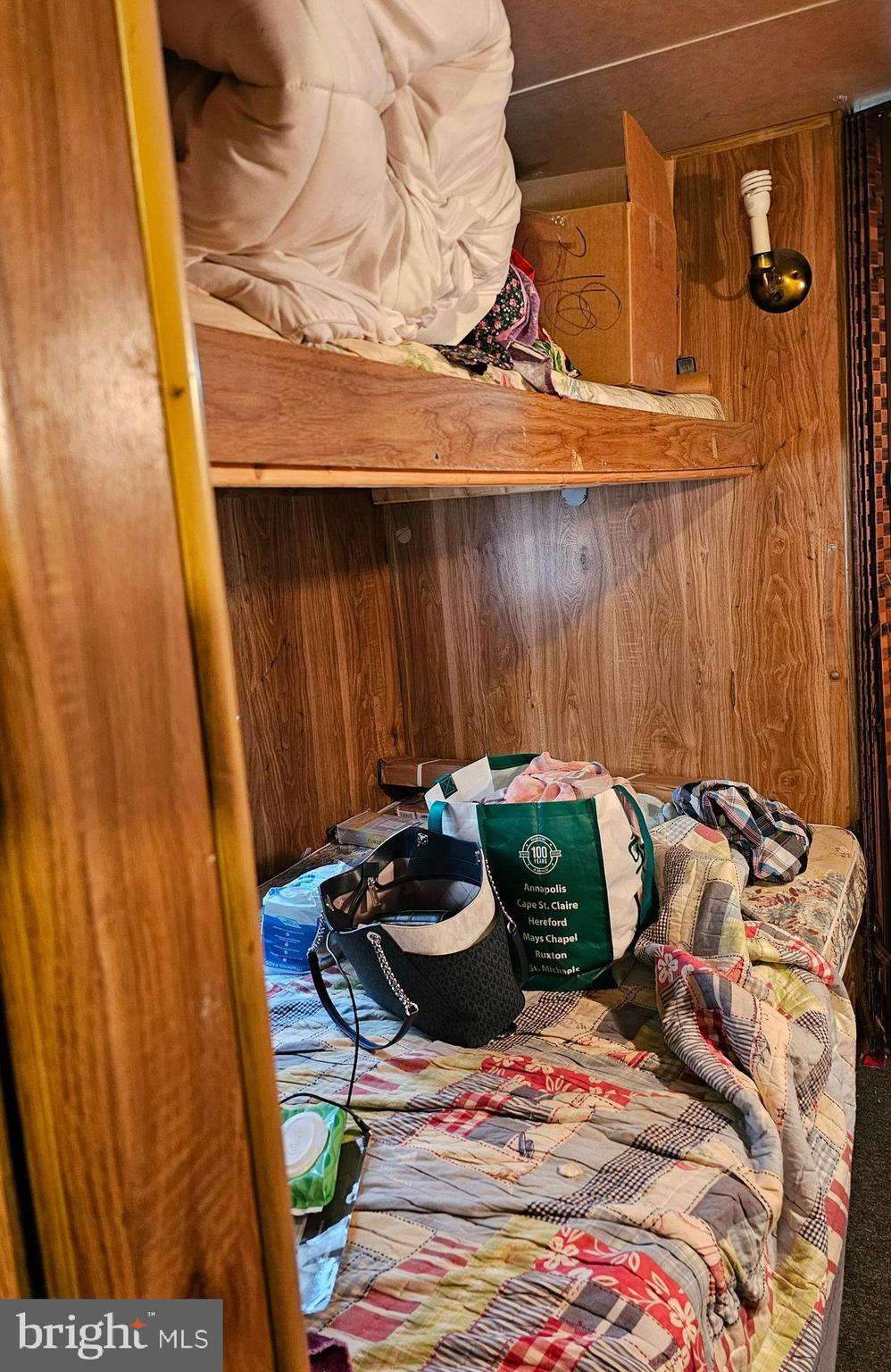 INDIAN ACRES - Residential