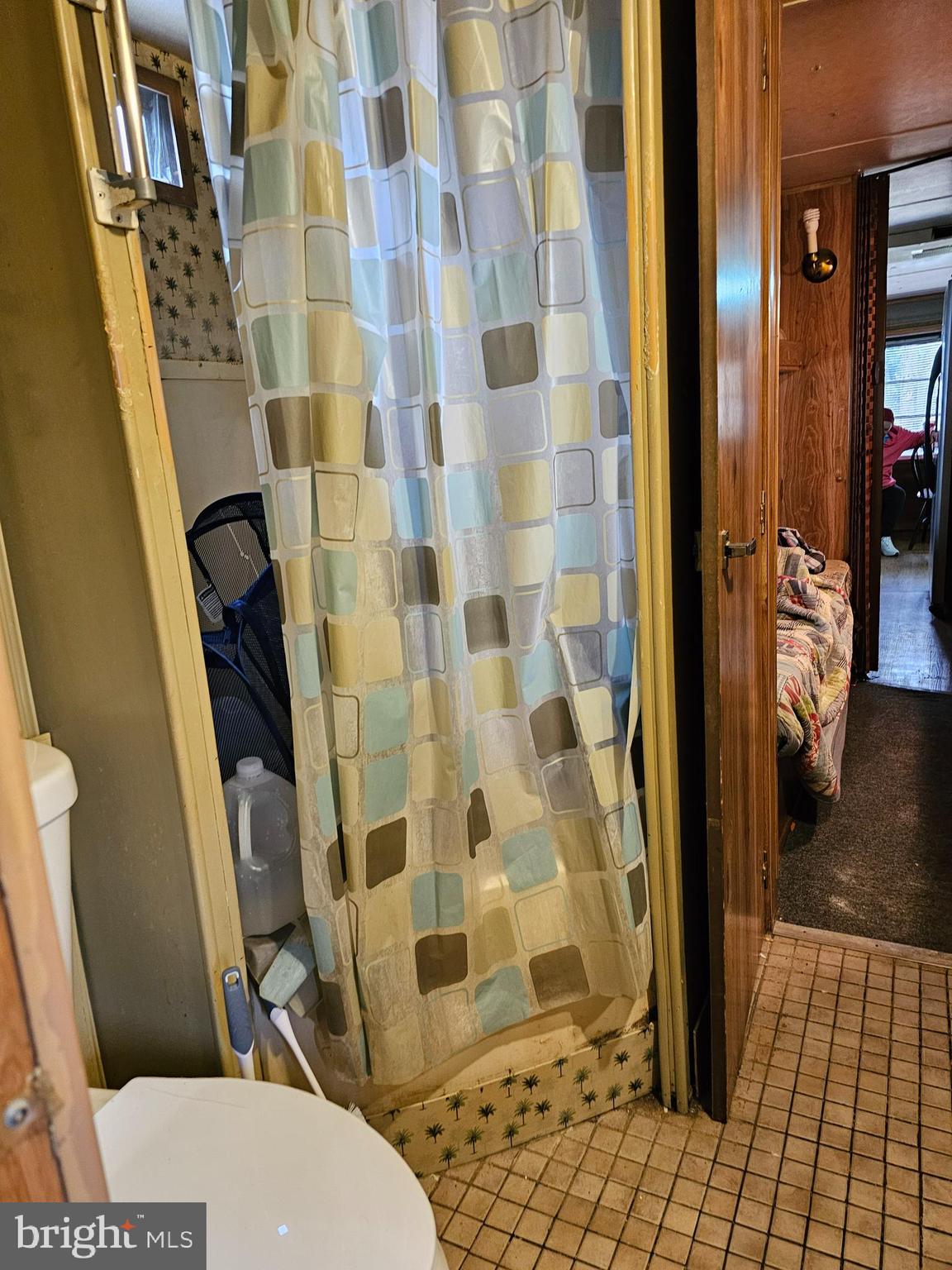 INDIAN ACRES - Residential