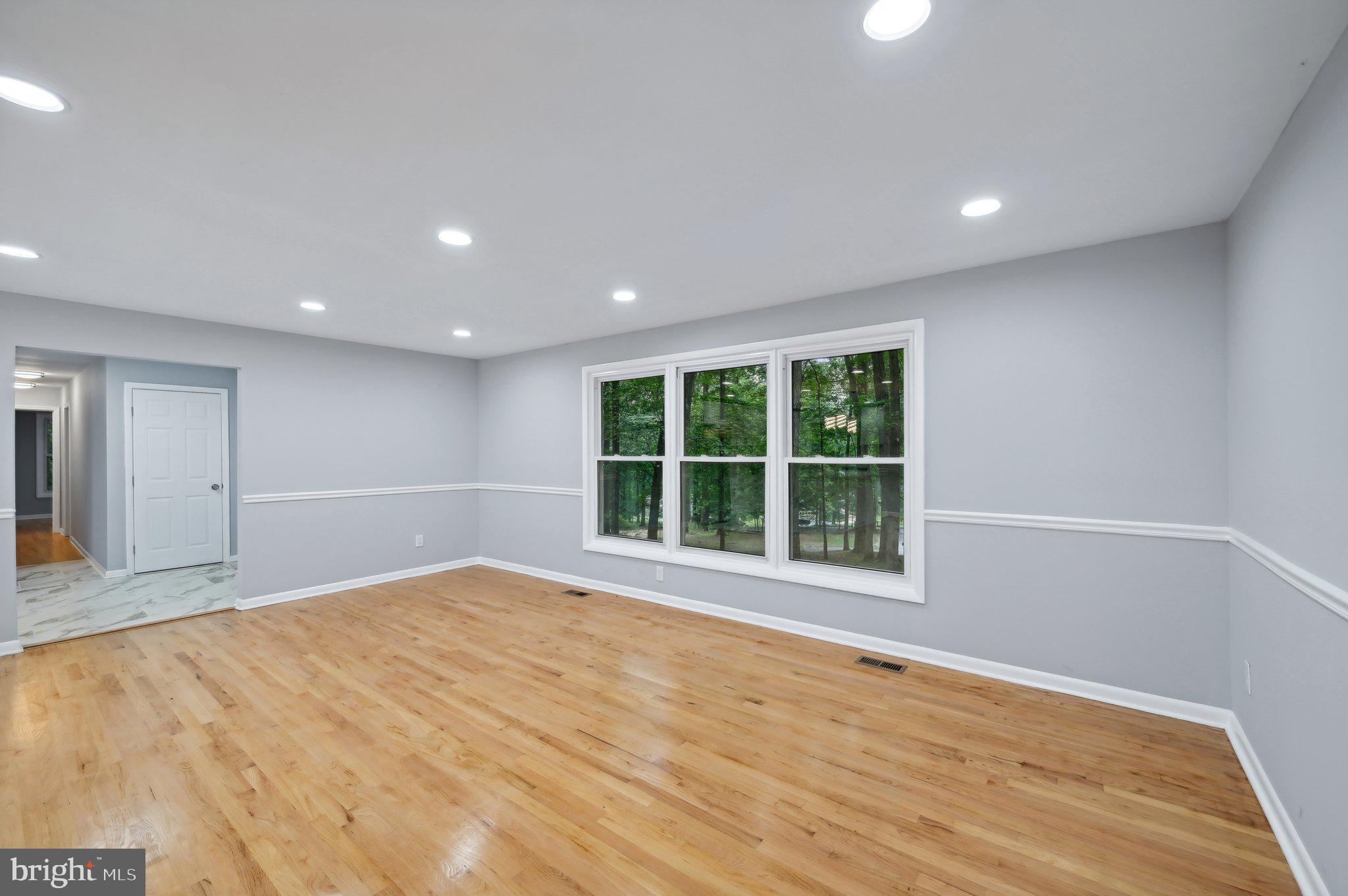 VALLEY HILLS - Residential