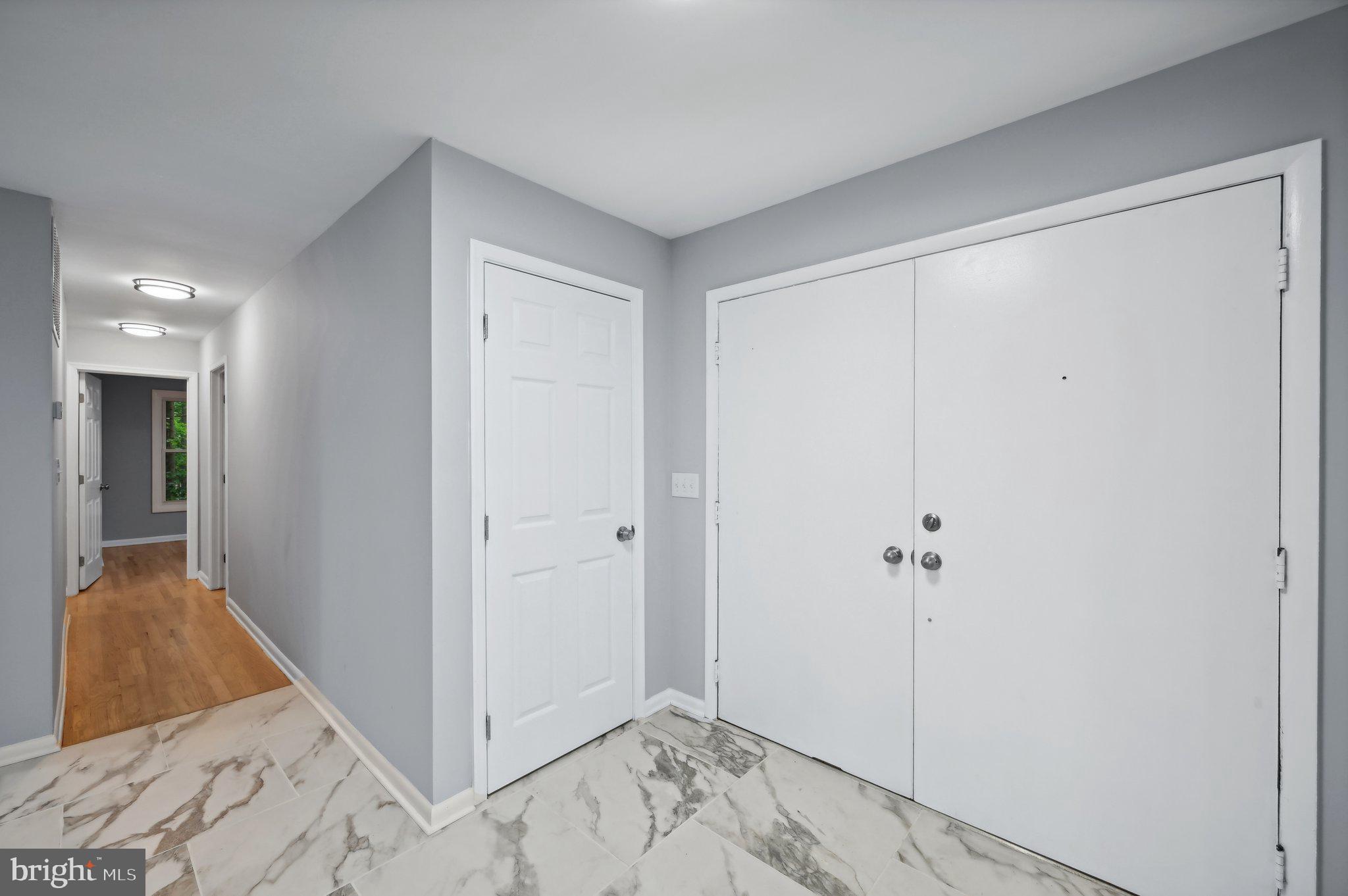 VALLEY HILLS - Residential