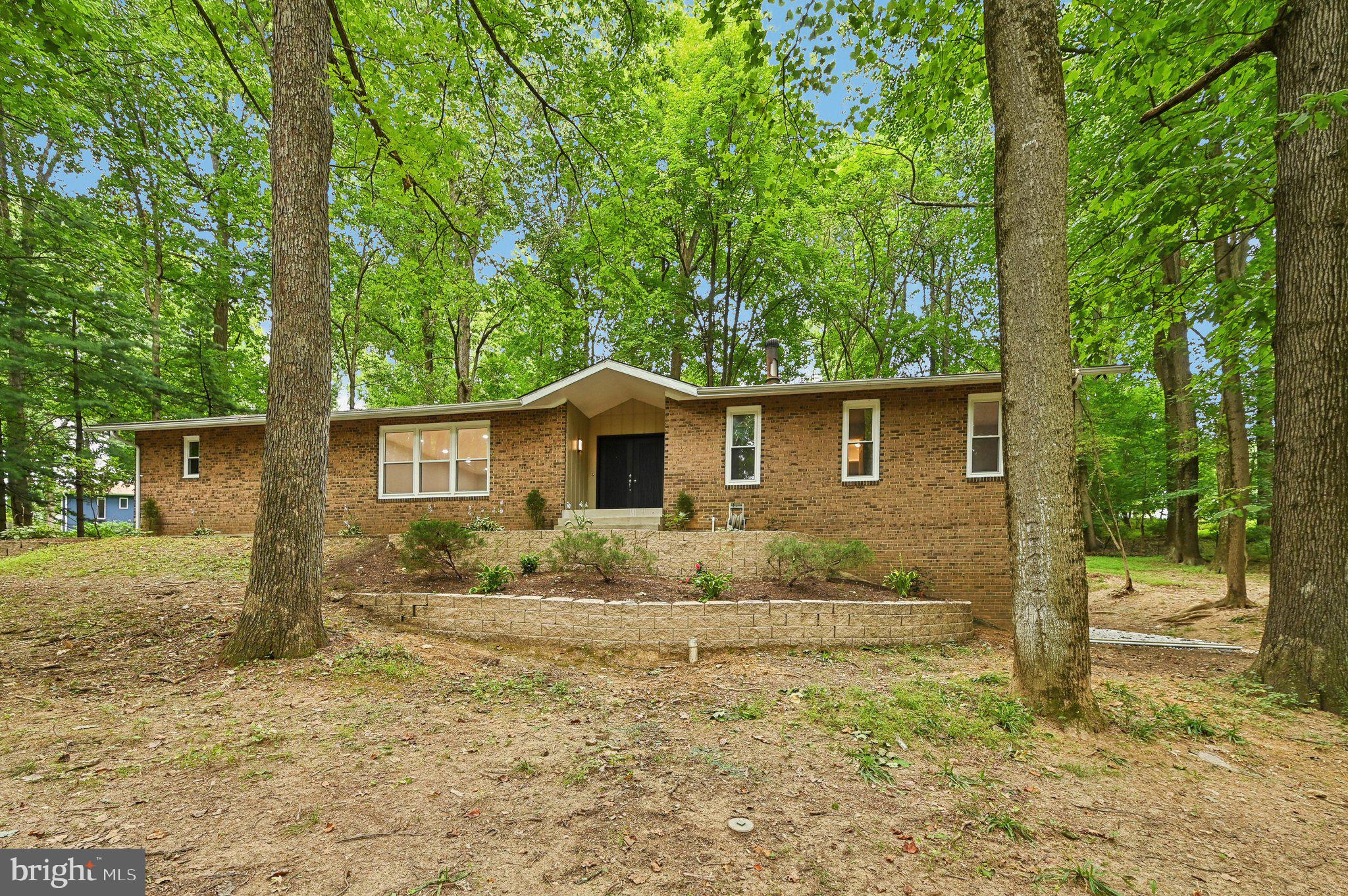 VALLEY HILLS - Residential