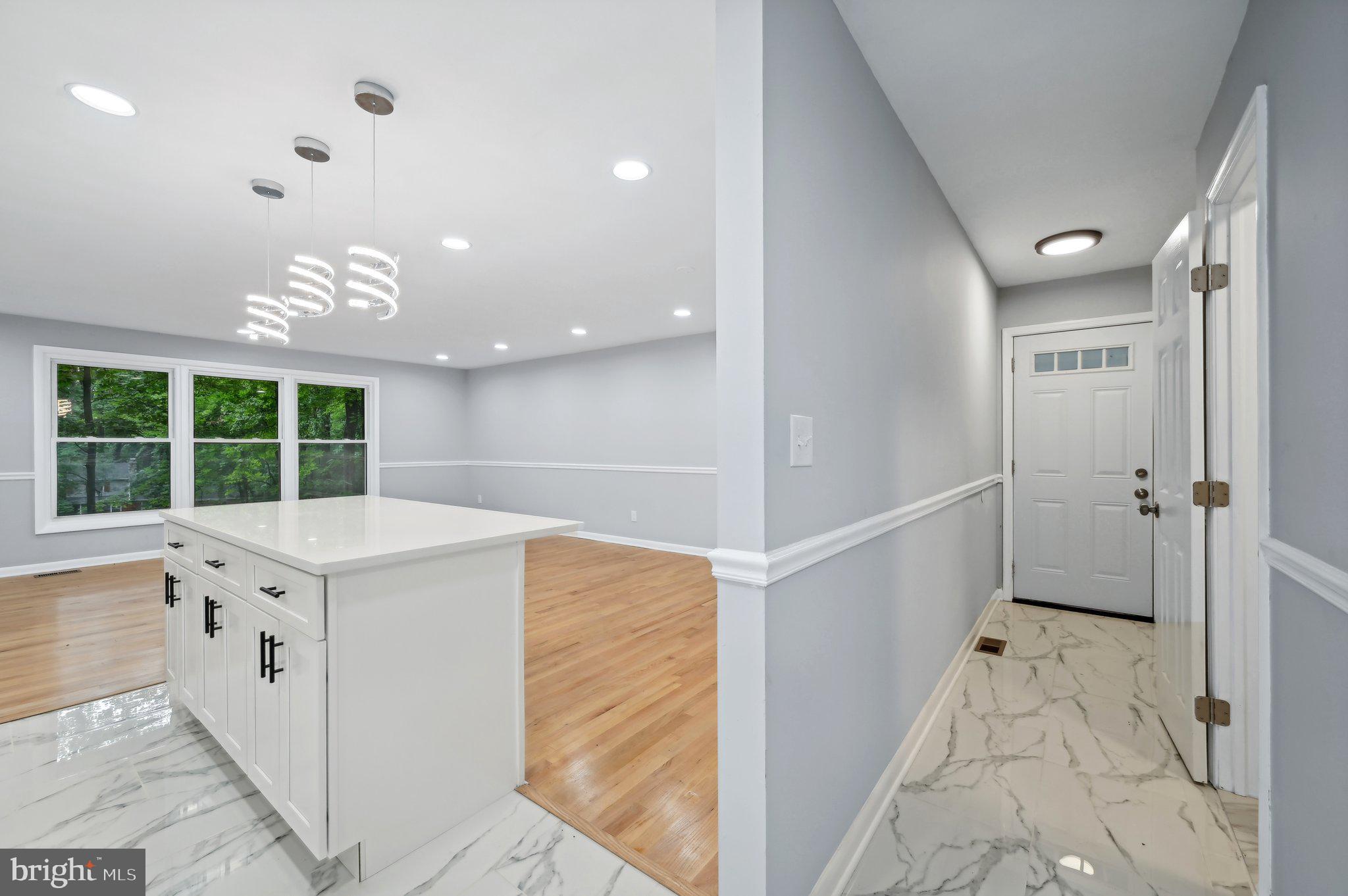 VALLEY HILLS - Residential