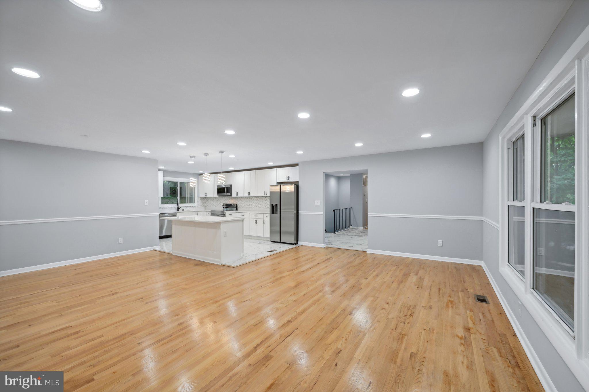 VALLEY HILLS - Residential