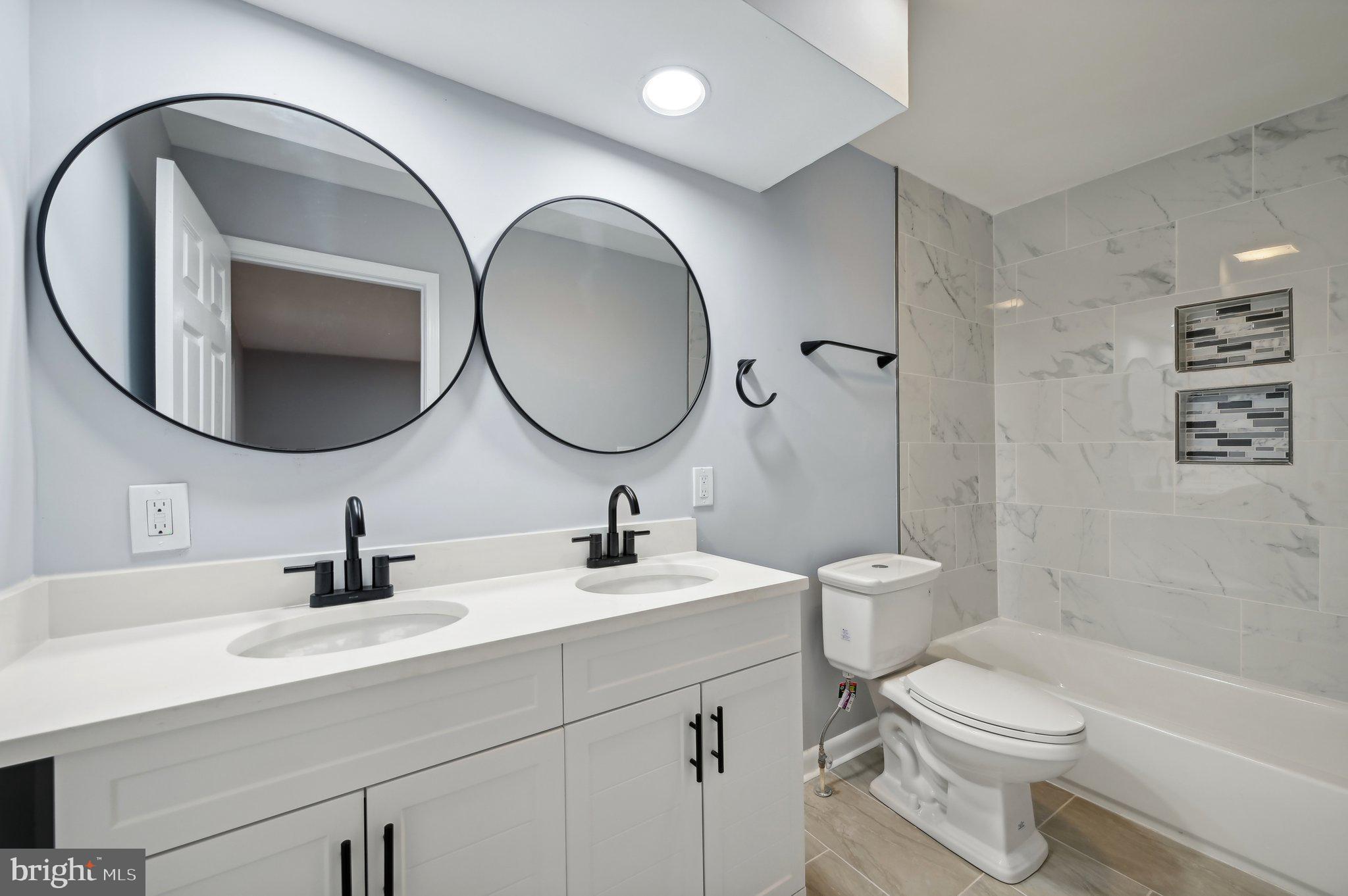 VALLEY HILLS - Residential