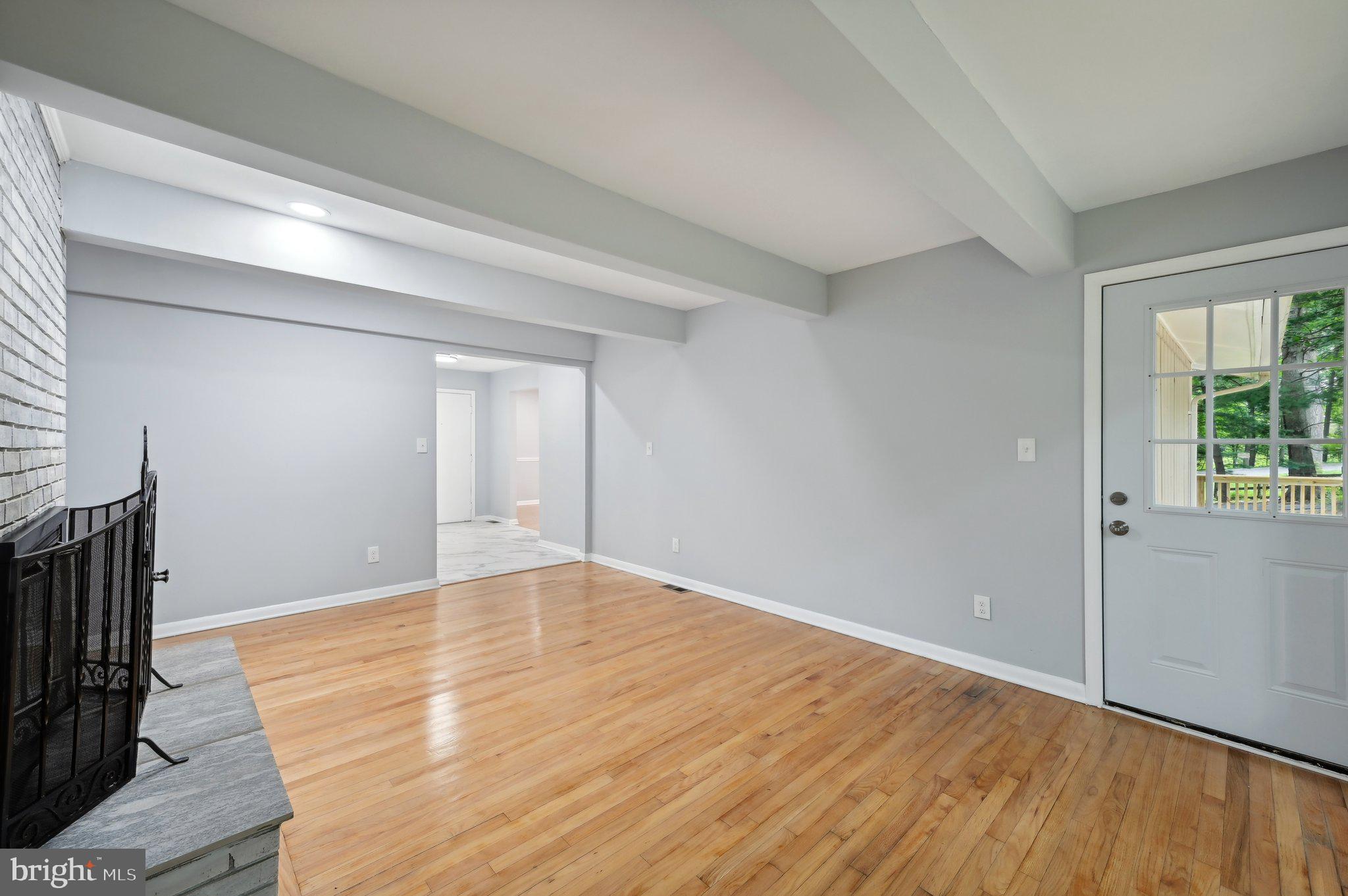 VALLEY HILLS - Residential