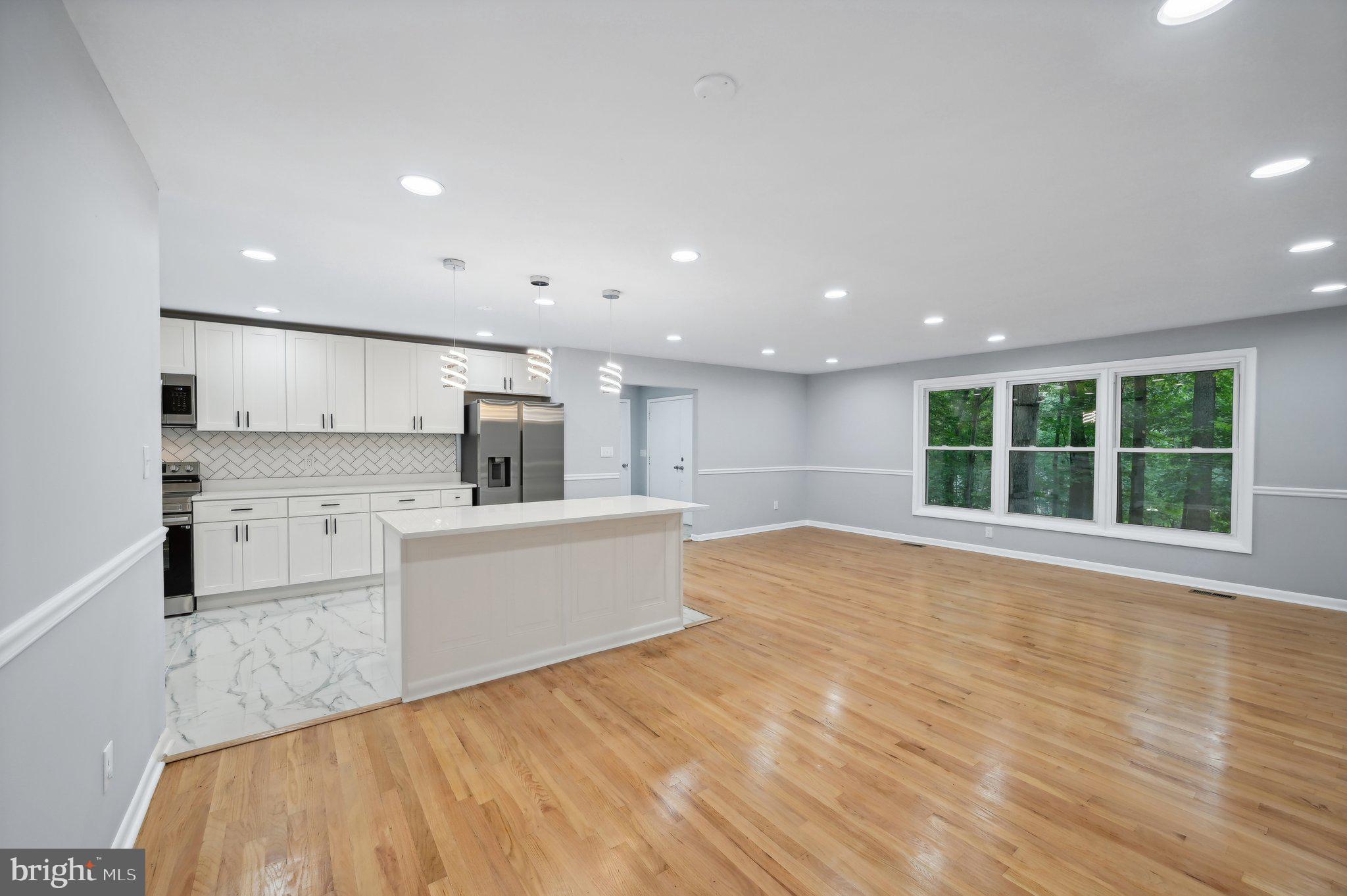 VALLEY HILLS - Residential