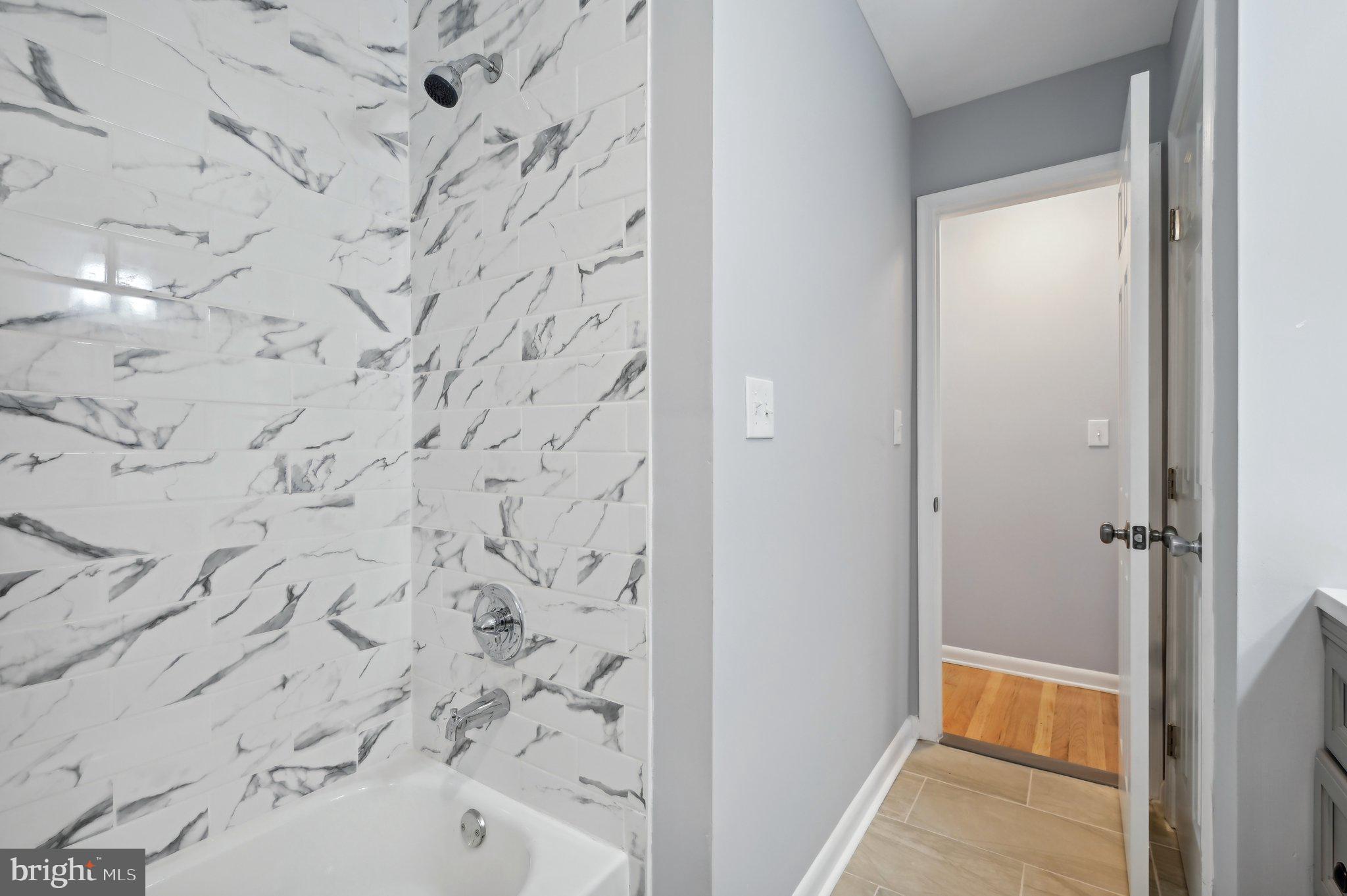 VALLEY HILLS - Residential