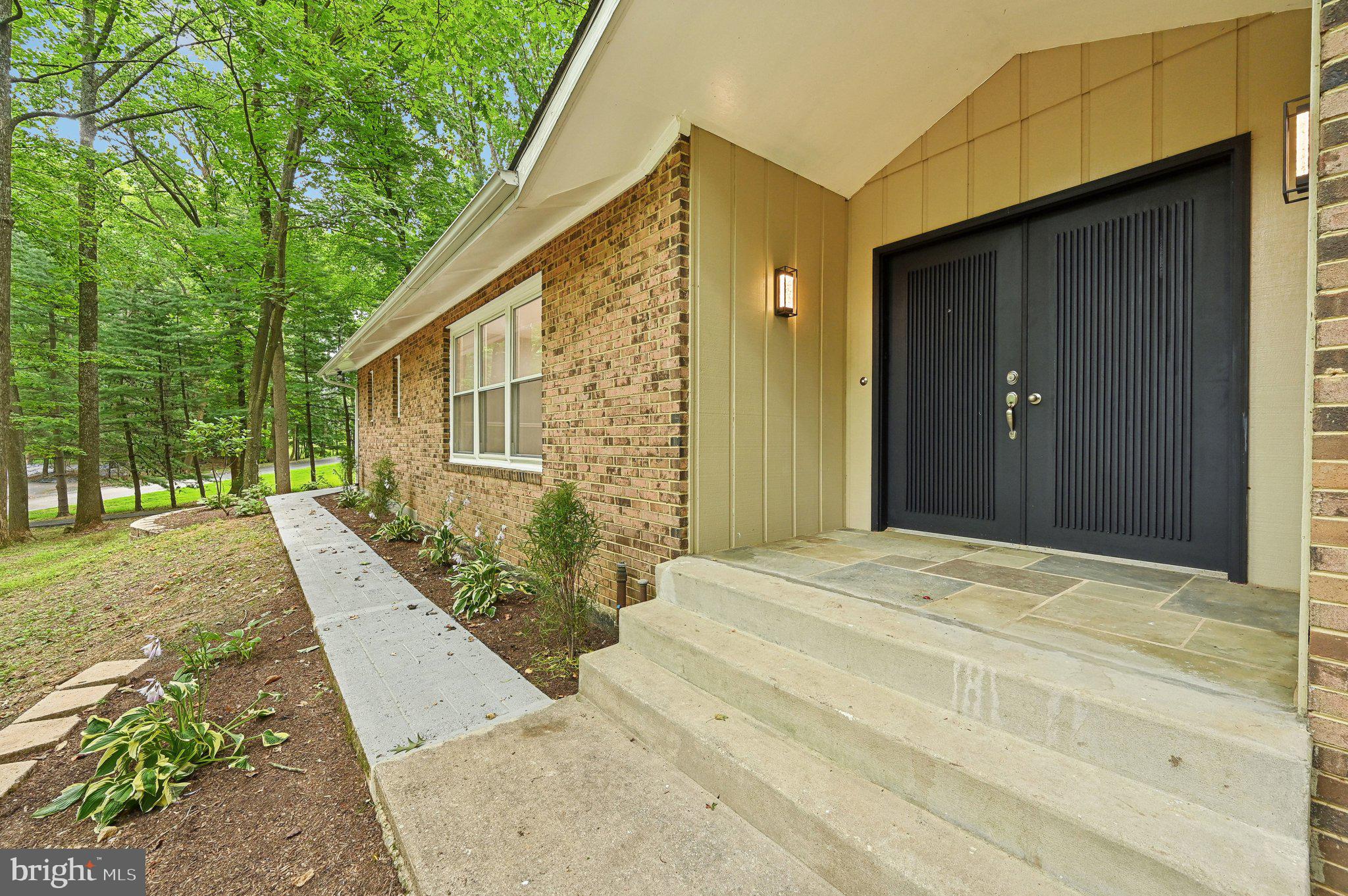 VALLEY HILLS - Residential