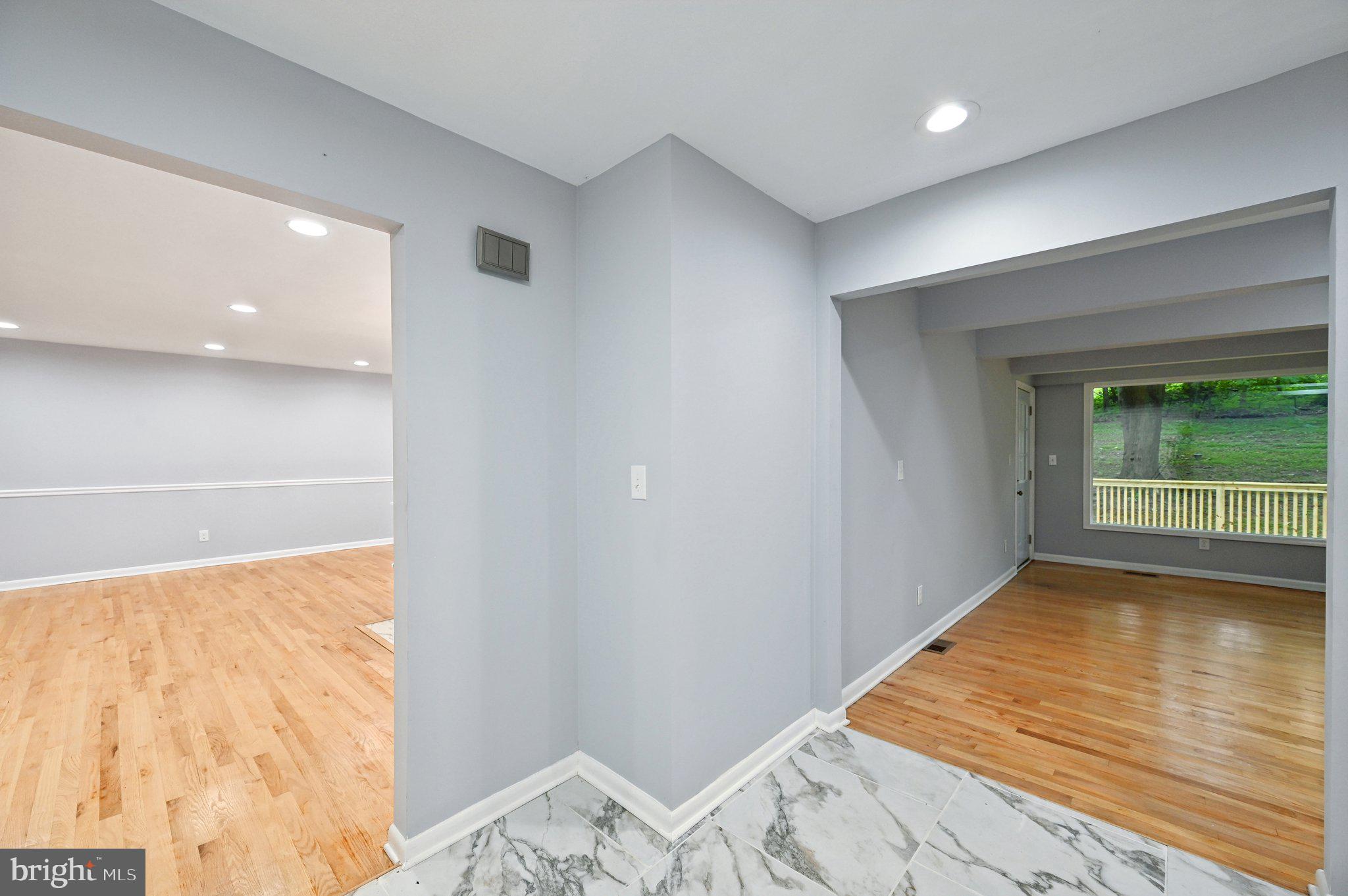 VALLEY HILLS - Residential