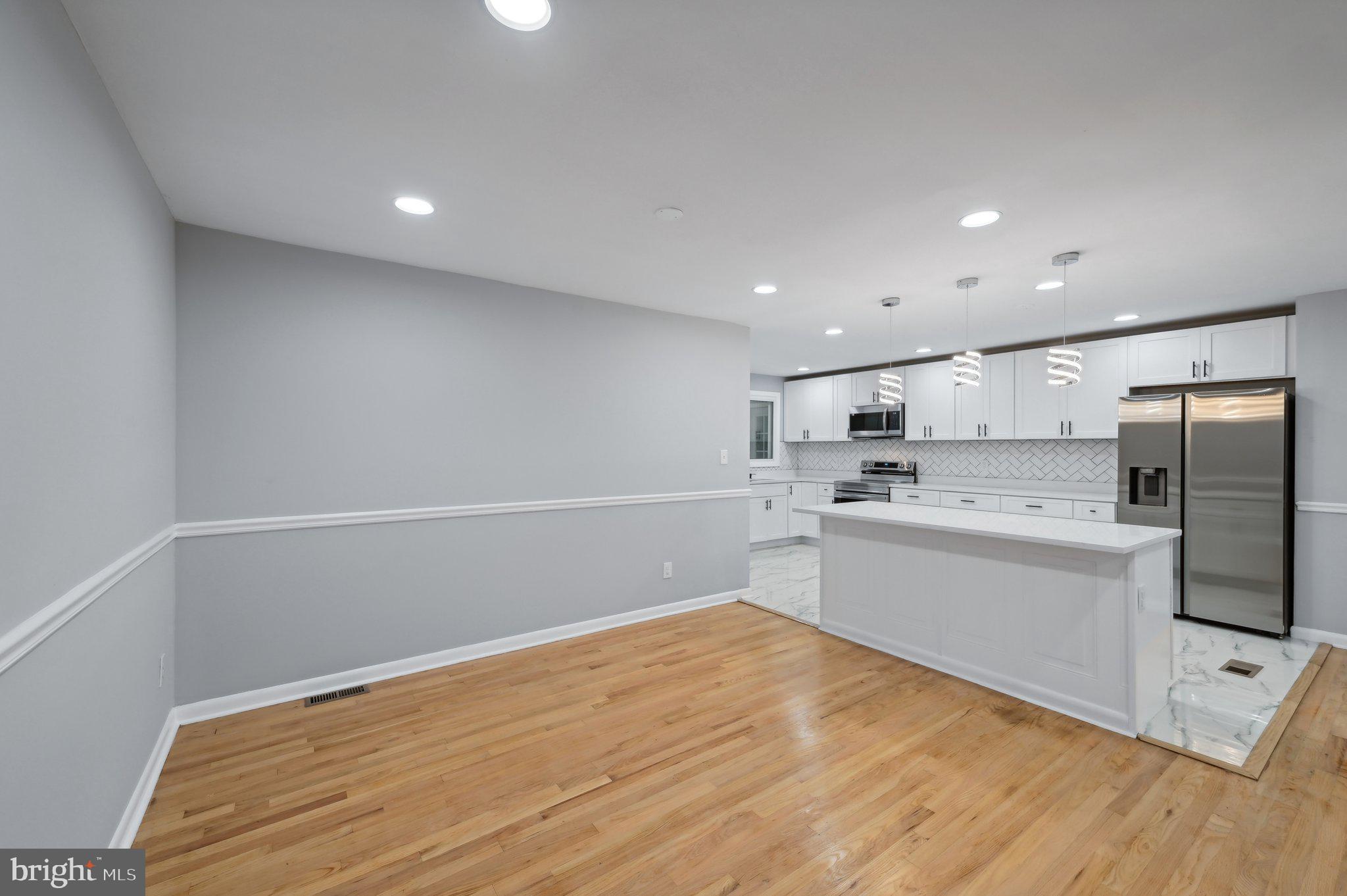 VALLEY HILLS - Residential