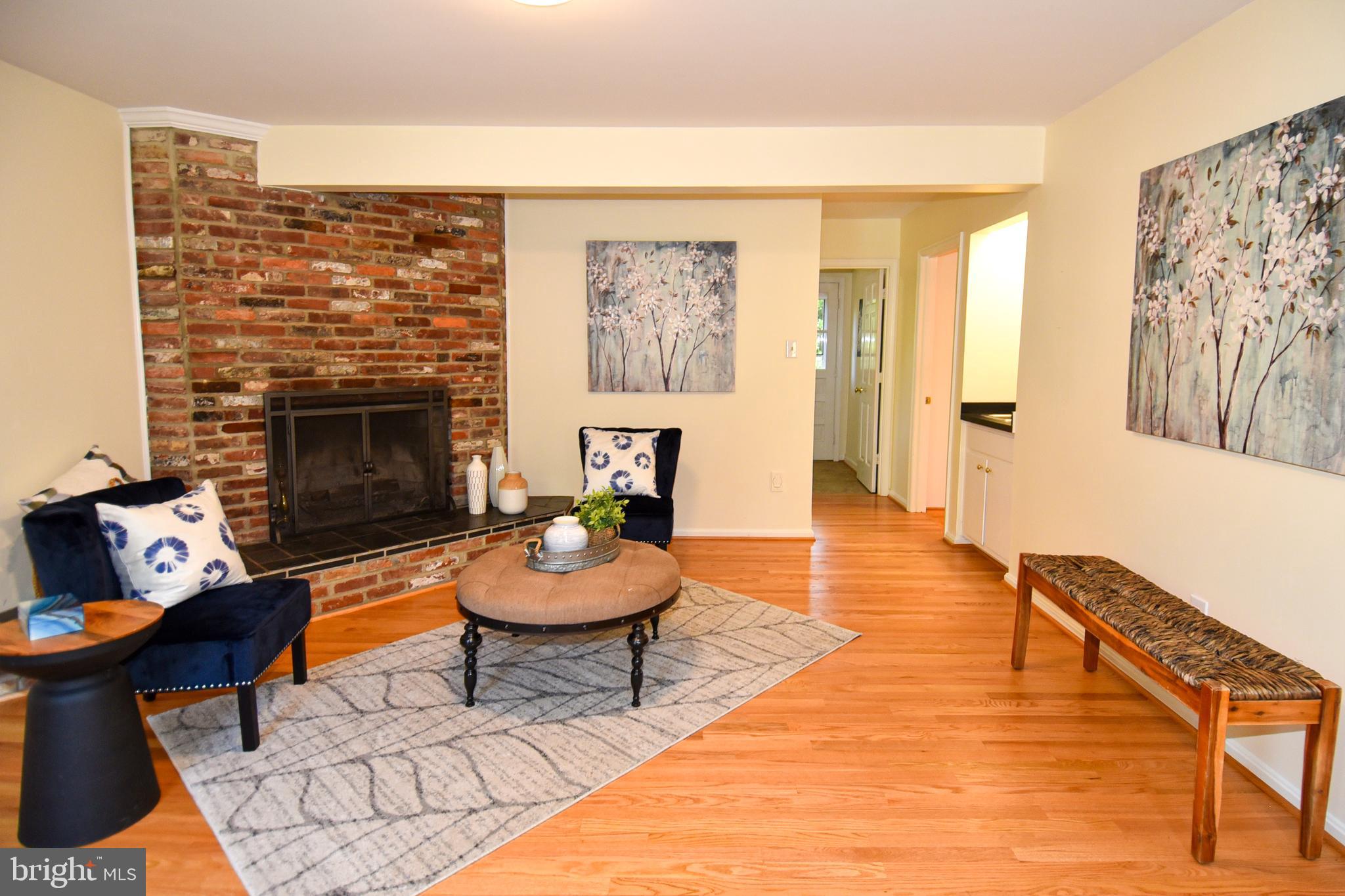 WHITE OAKS - Residential