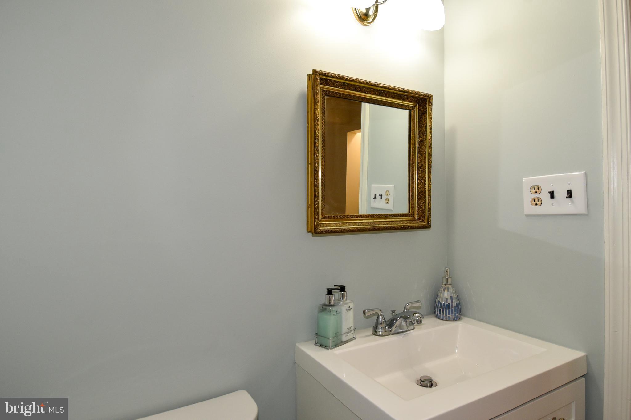 WHITE OAKS - Residential