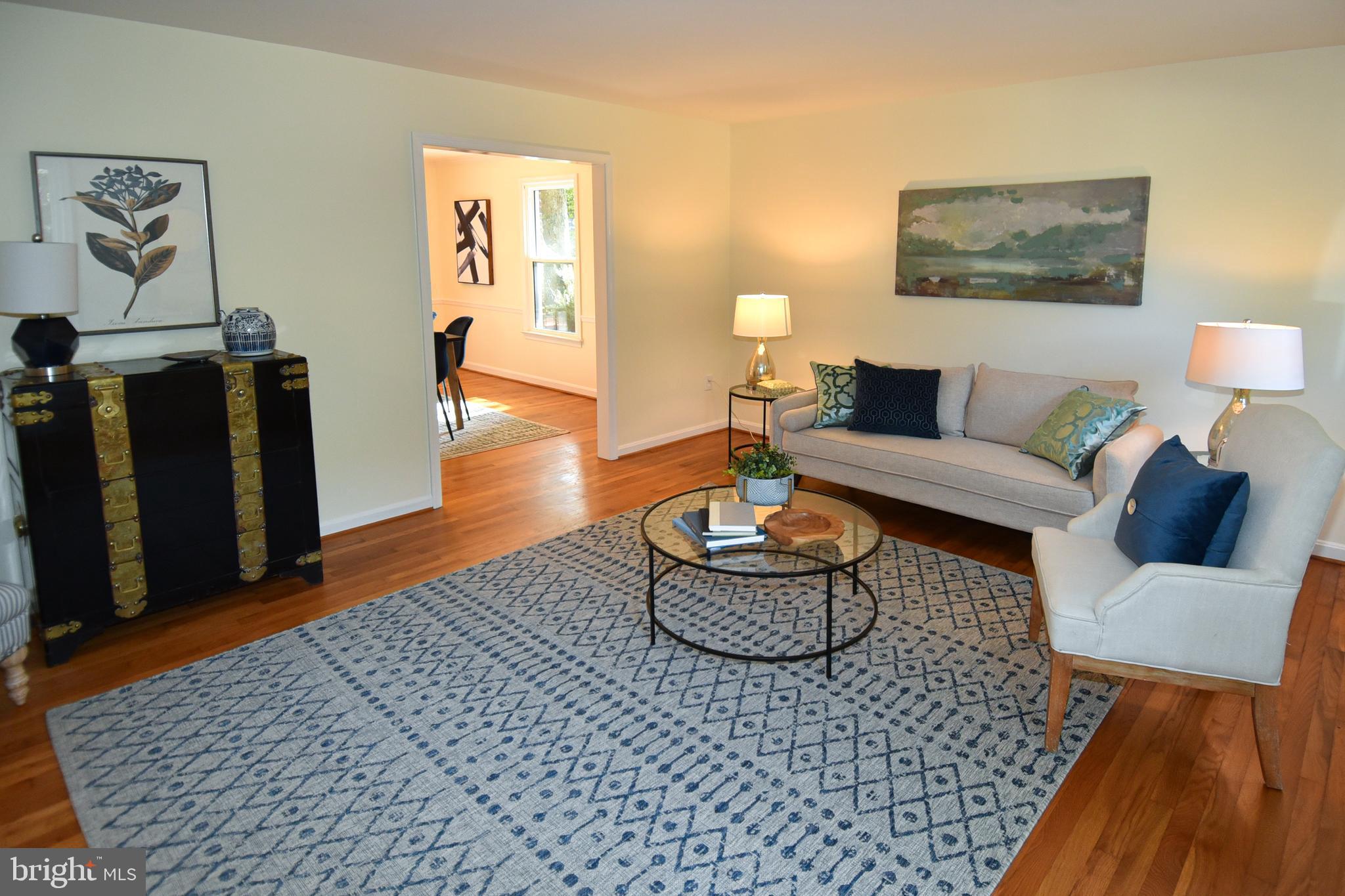 WHITE OAKS - Residential