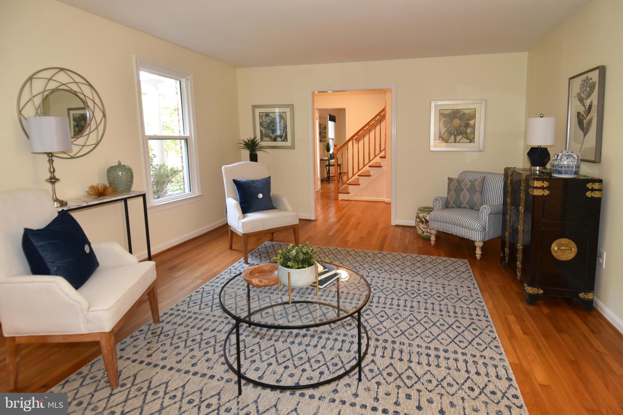 WHITE OAKS - Residential